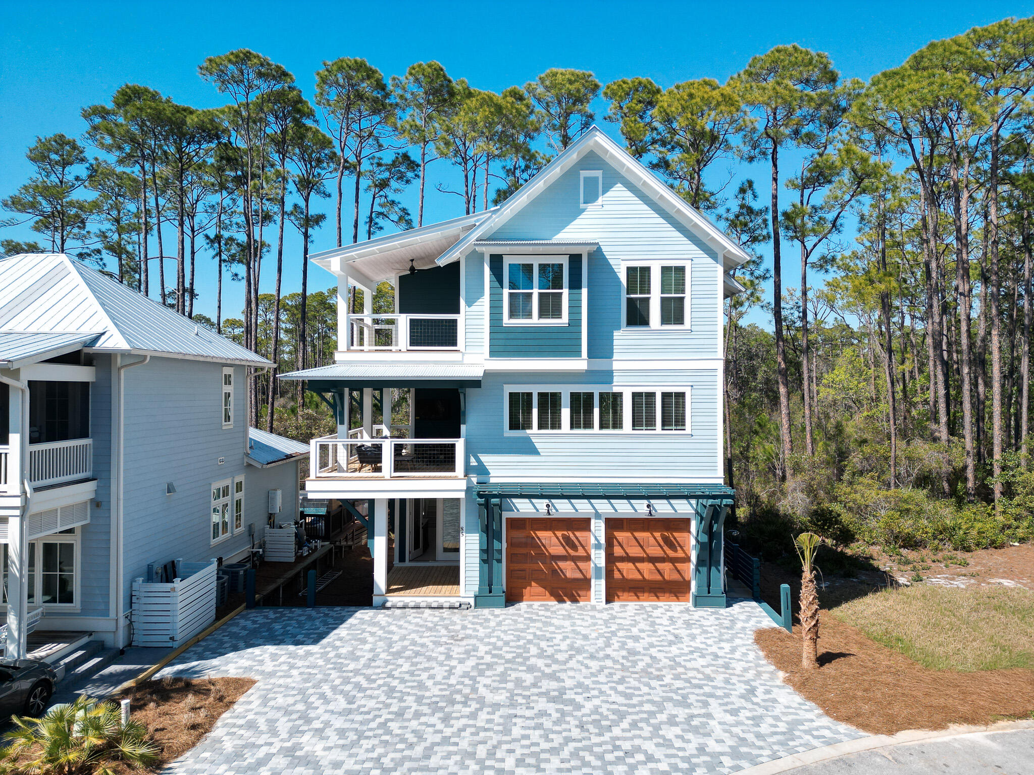 TREETOP VILLAGE - Residential
