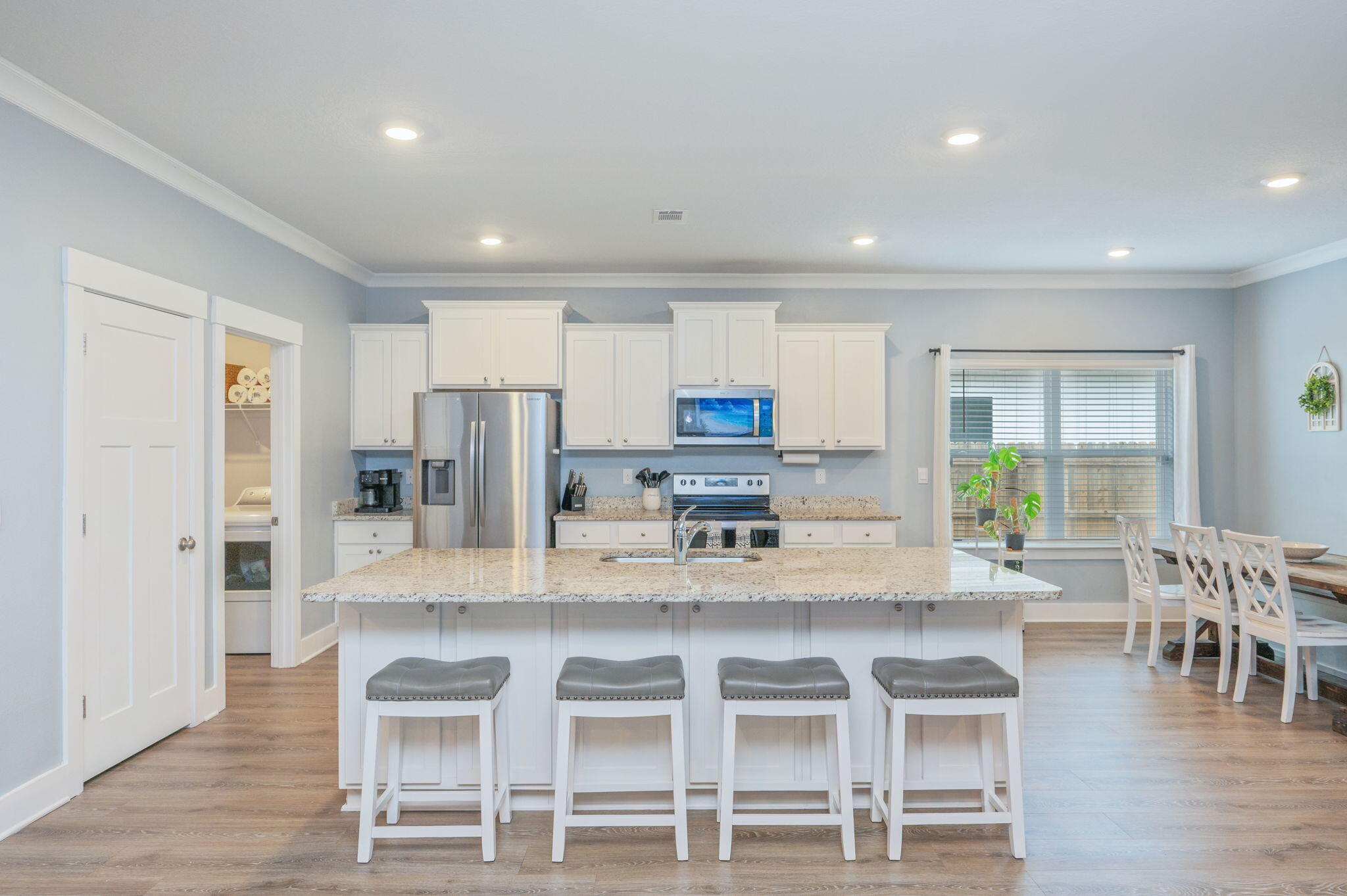 HILLWOOD ESTATES - Residential