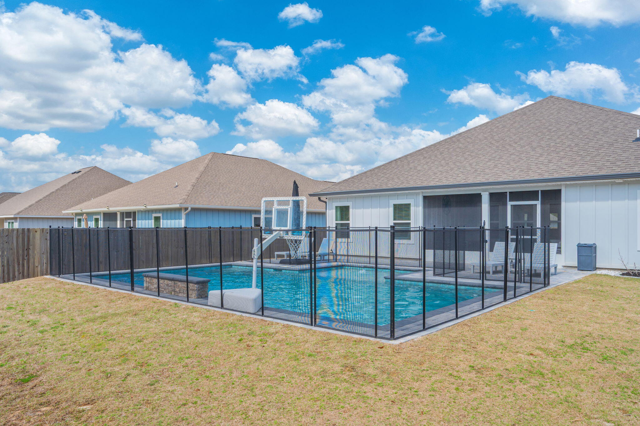 HILLWOOD ESTATES - Residential