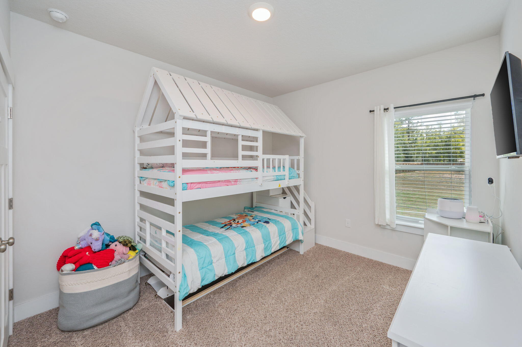 HILLWOOD ESTATES - Residential