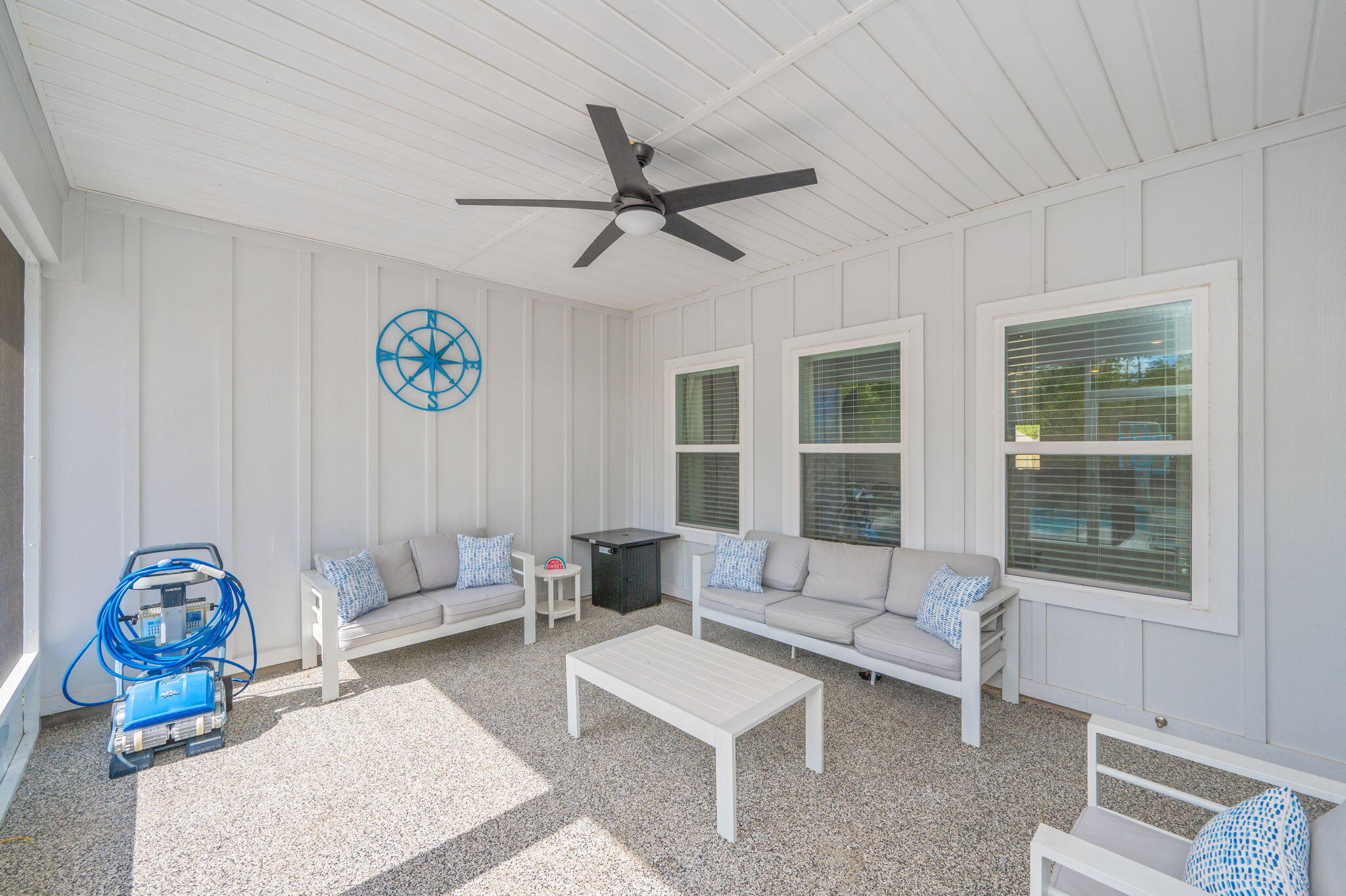 HILLWOOD ESTATES - Residential