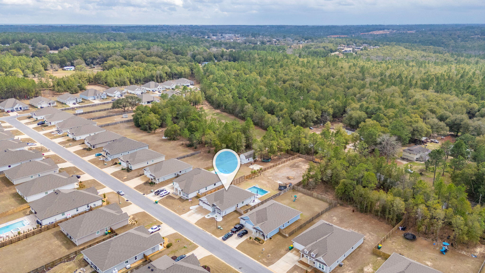 HILLWOOD ESTATES - Residential