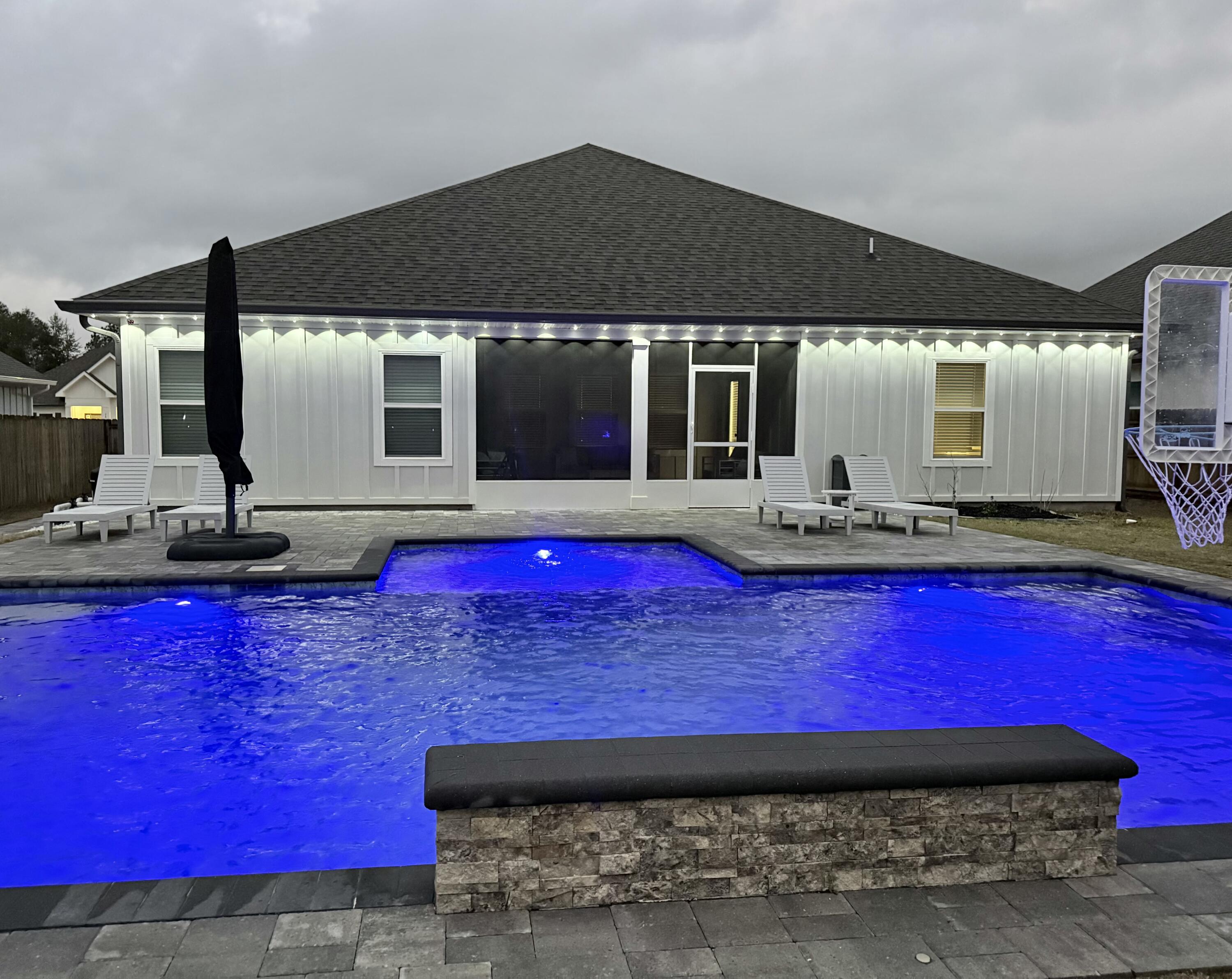 HILLWOOD ESTATES - Residential