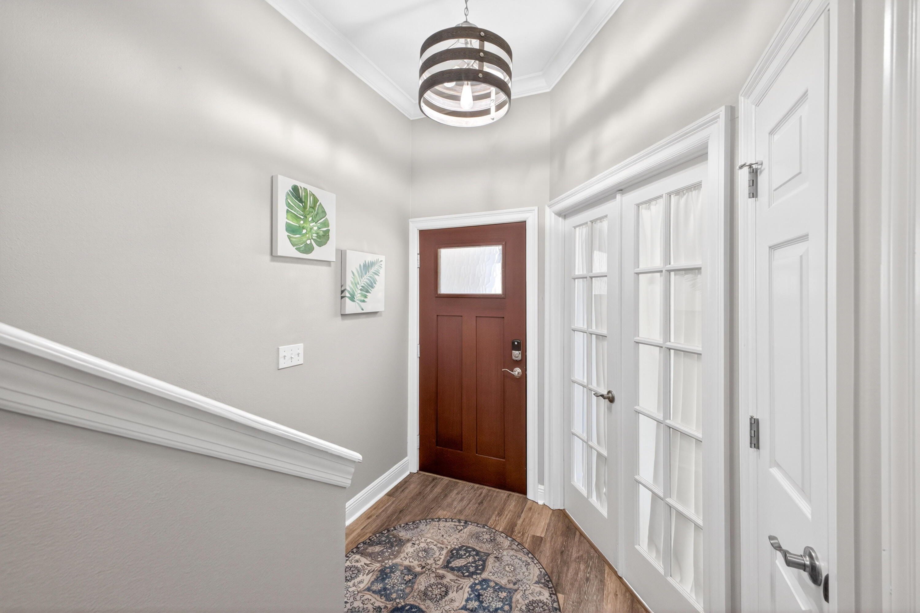 VANTAGE POINTE - Residential