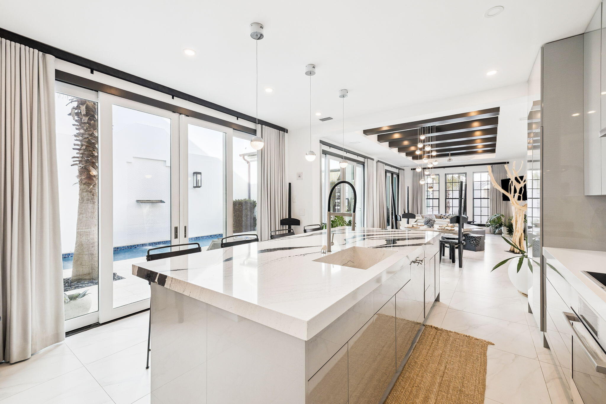 ALYS BEACH - Residential