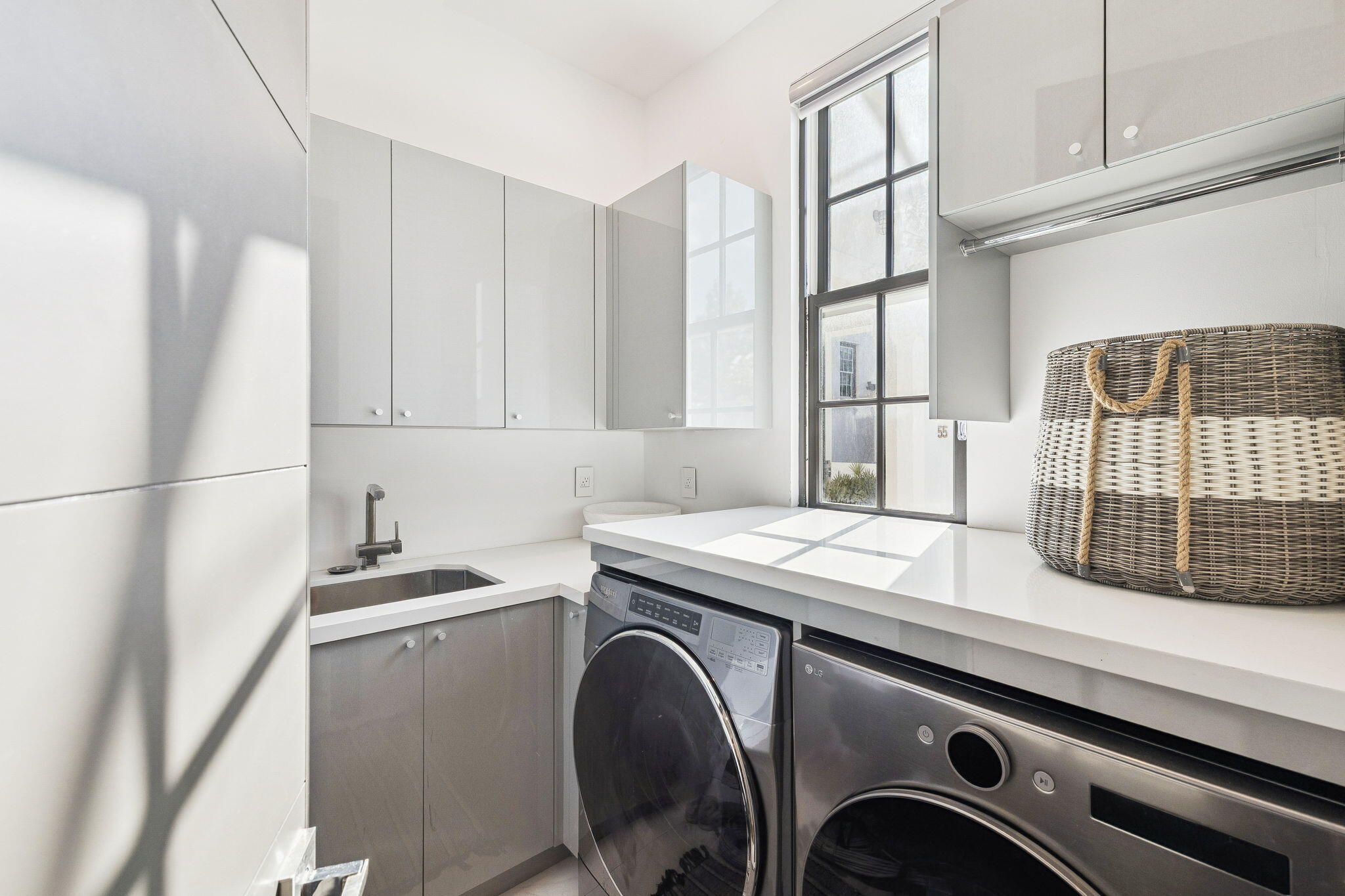 ALYS BEACH - Residential