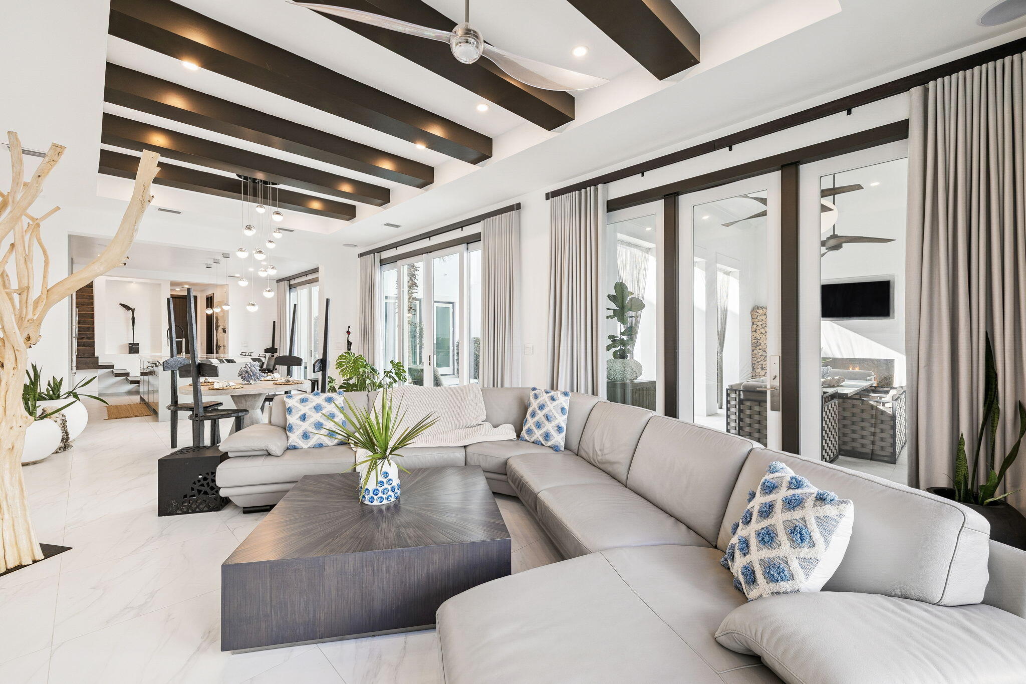 ALYS BEACH - Residential