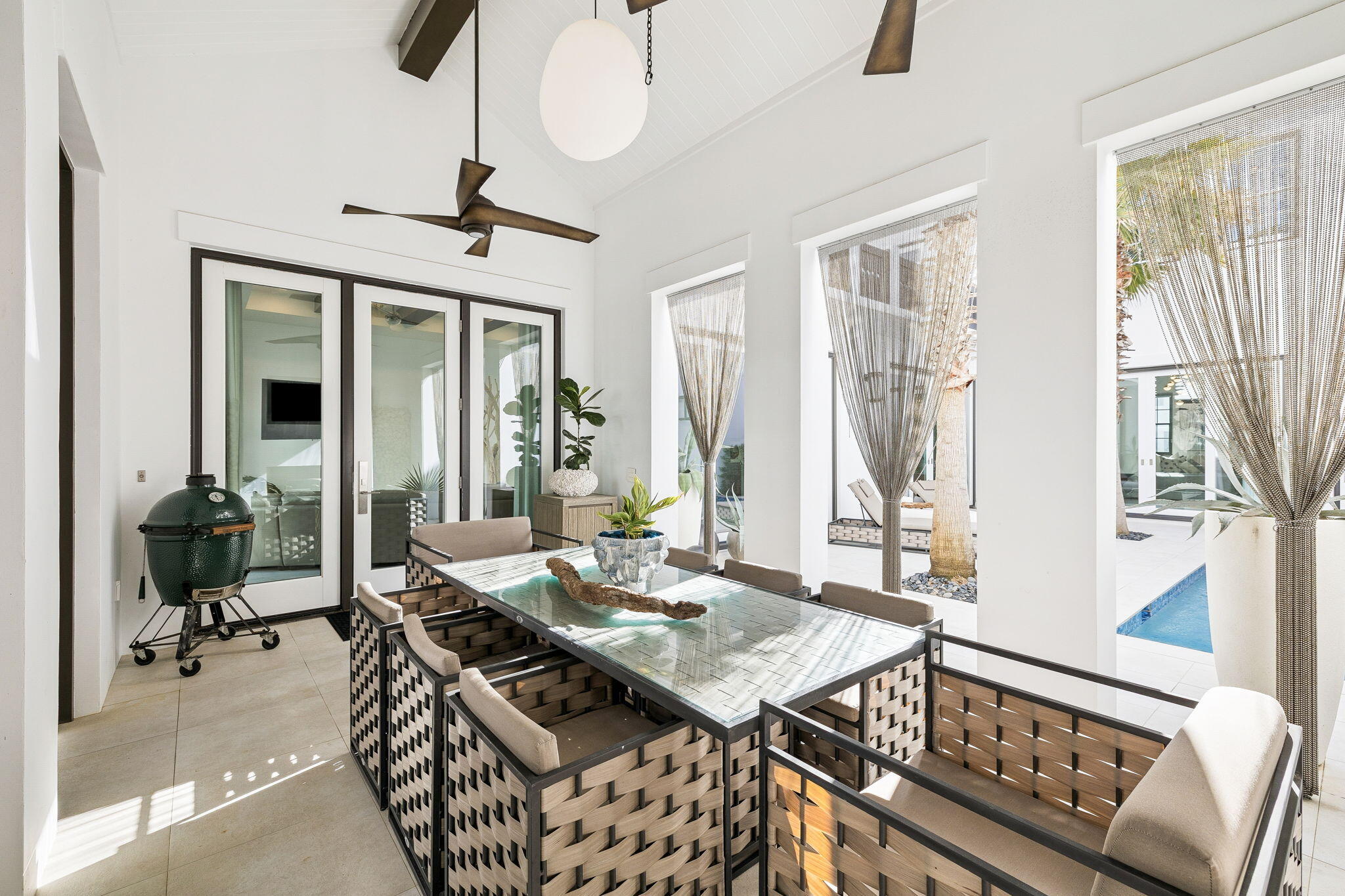 ALYS BEACH - Residential