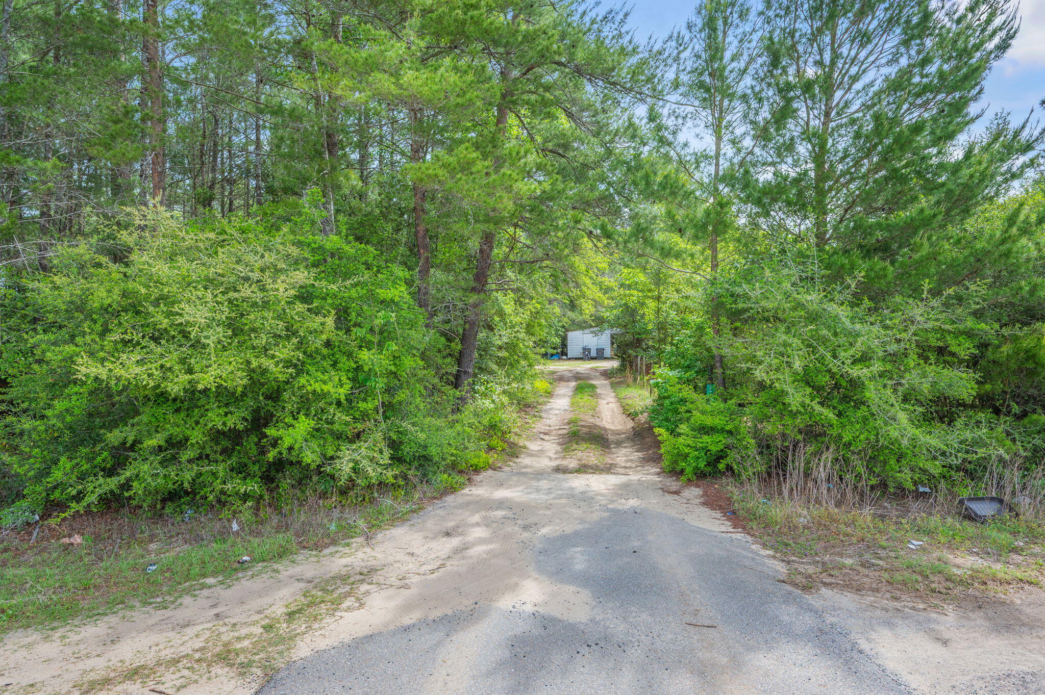 NO RECORDED SUBDIVISION - Residential