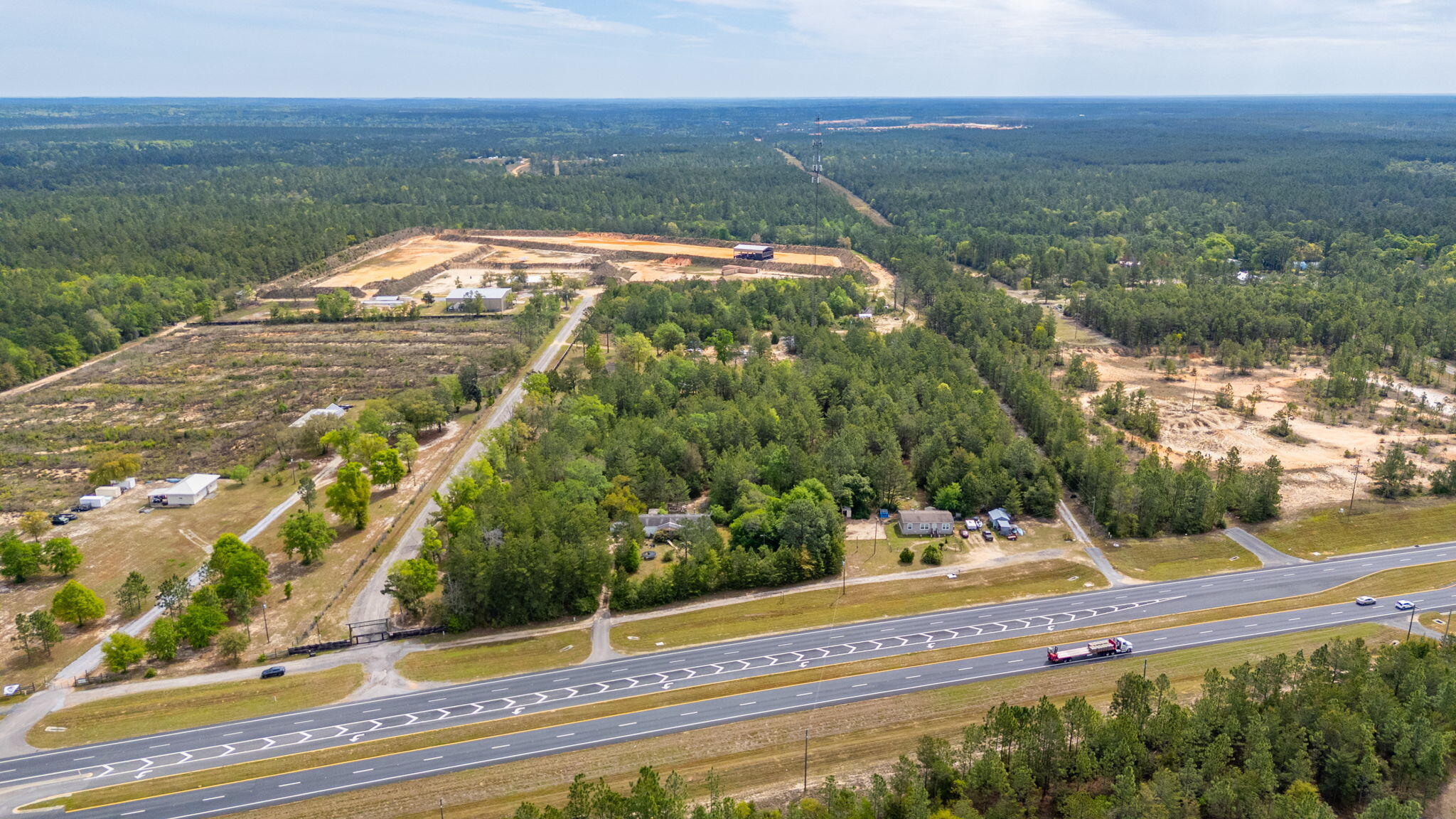 7765 S US Highway 331