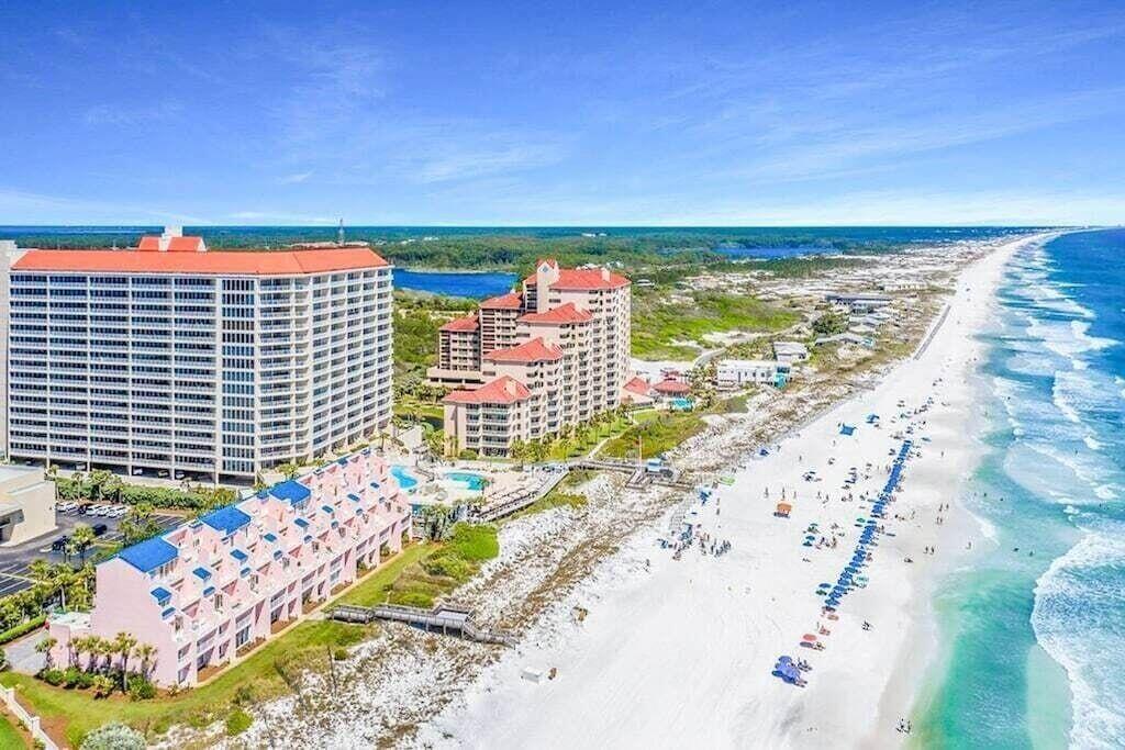 TIDES AT TOPS'L - Residential