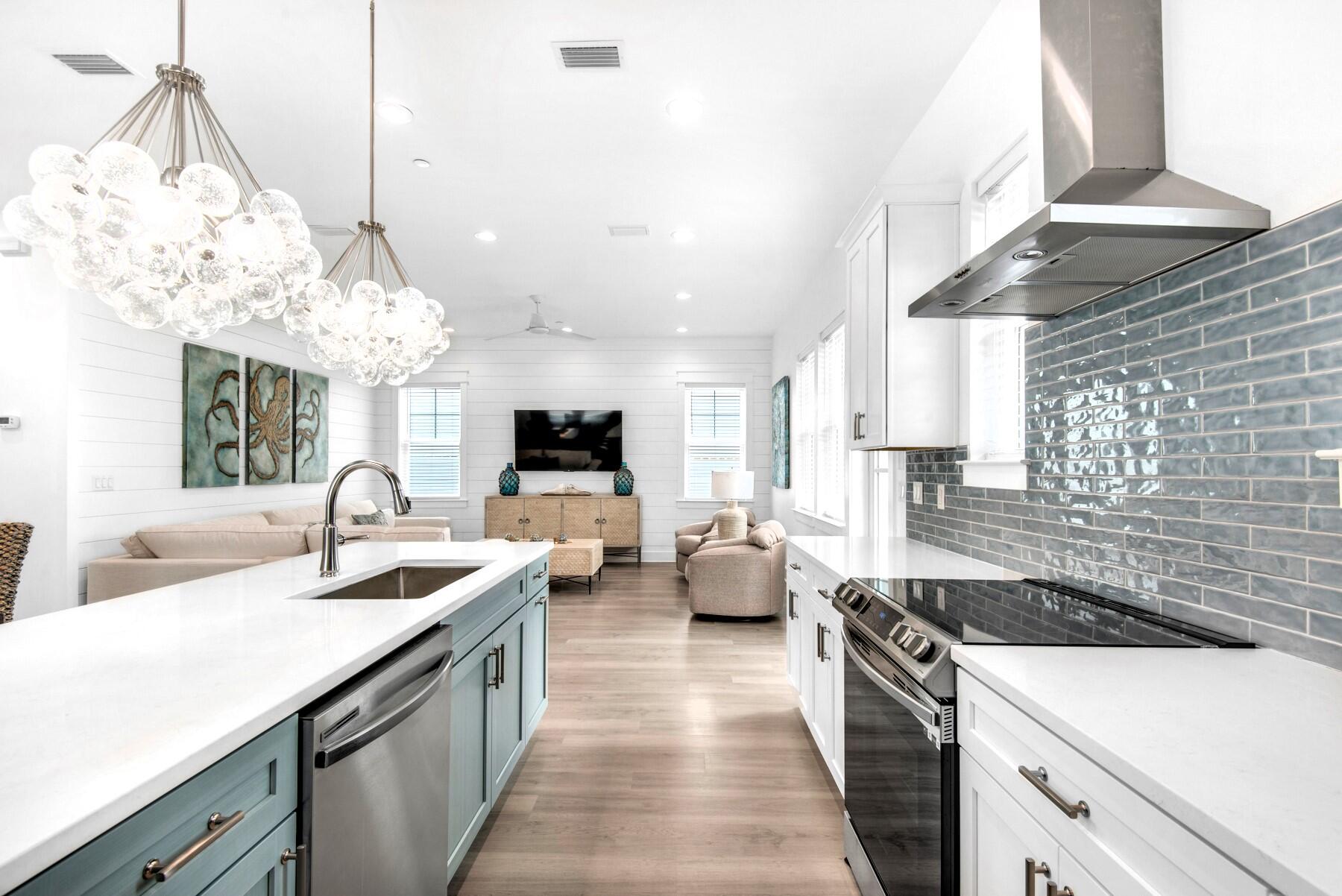 CRYSTAL BEACH - Residential