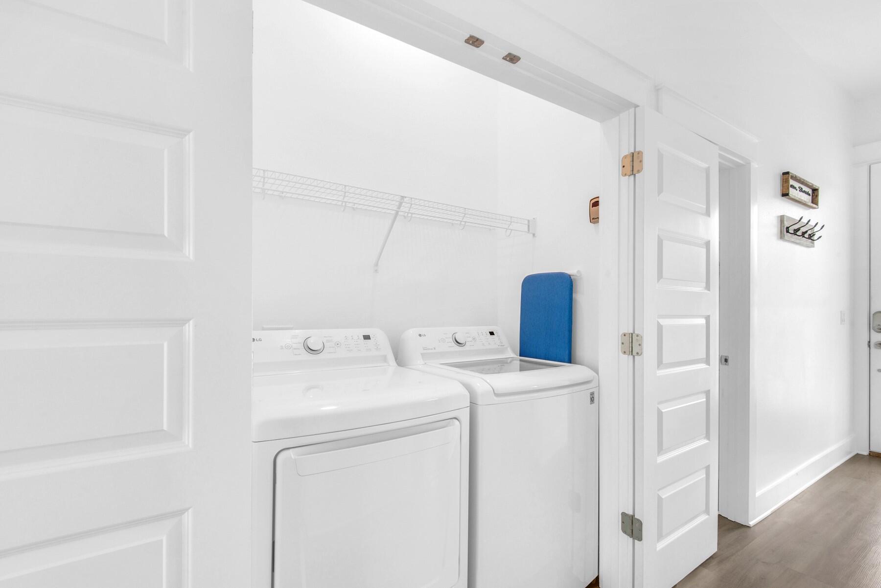 CRYSTAL BEACH - Residential