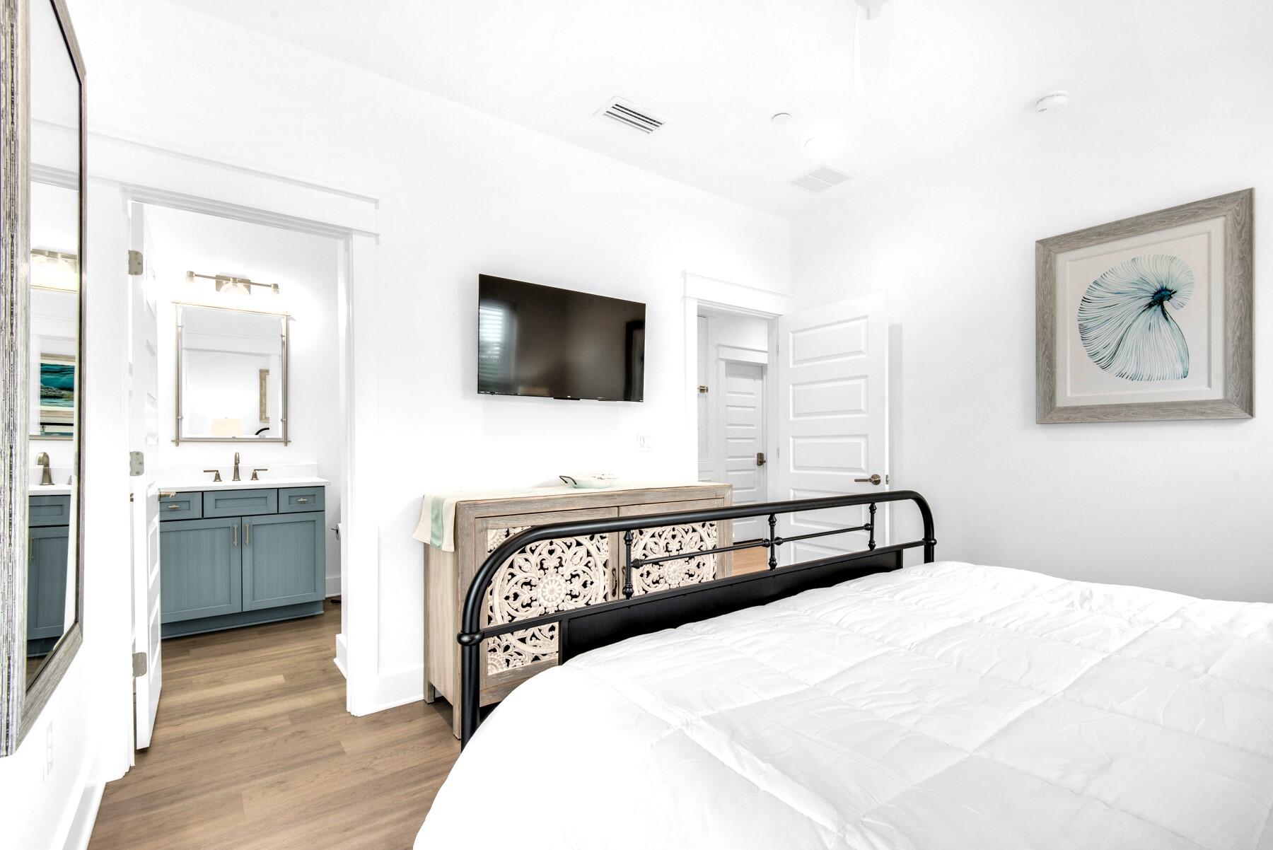 CRYSTAL BEACH - Residential