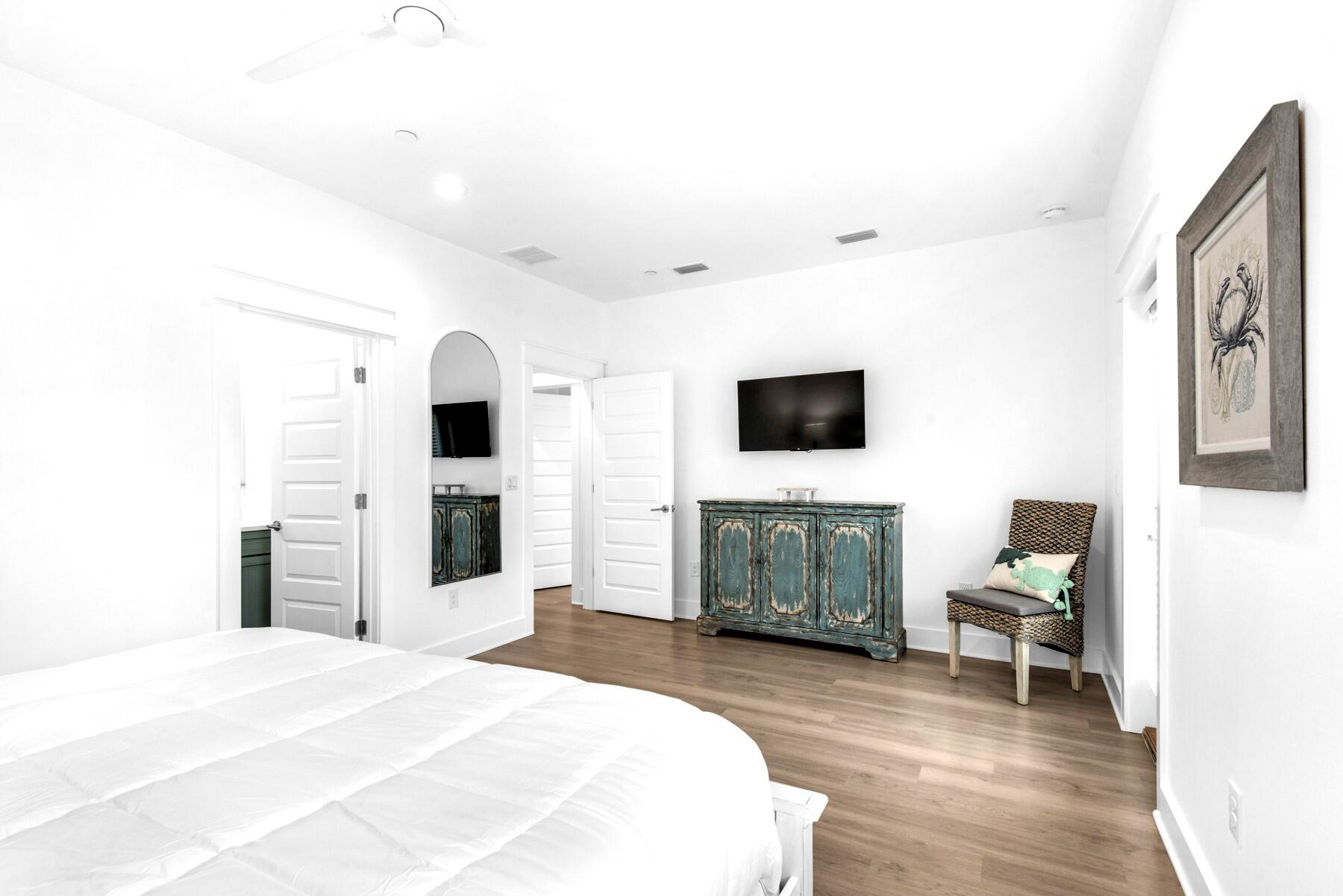 CRYSTAL BEACH - Residential