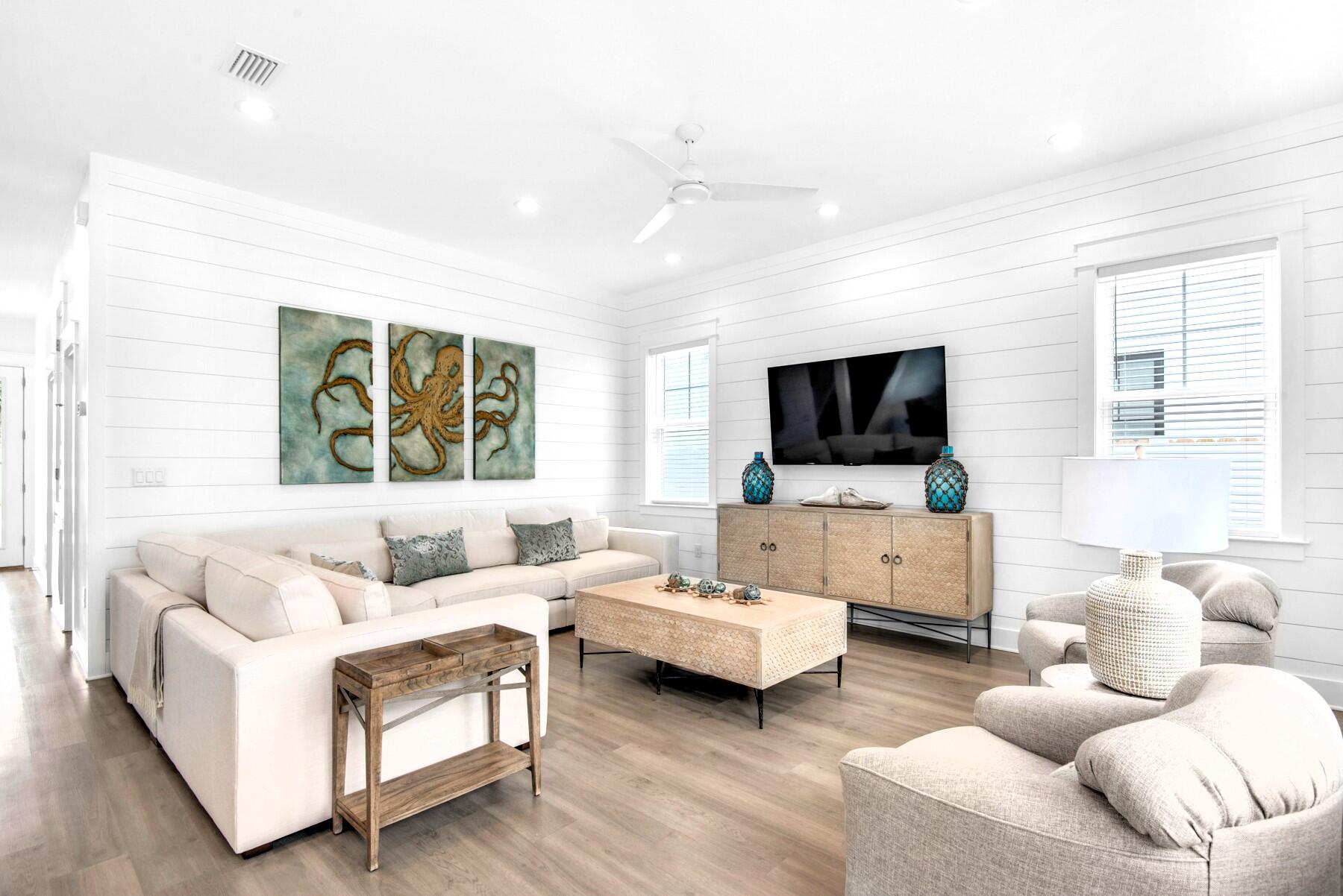 CRYSTAL BEACH - Residential