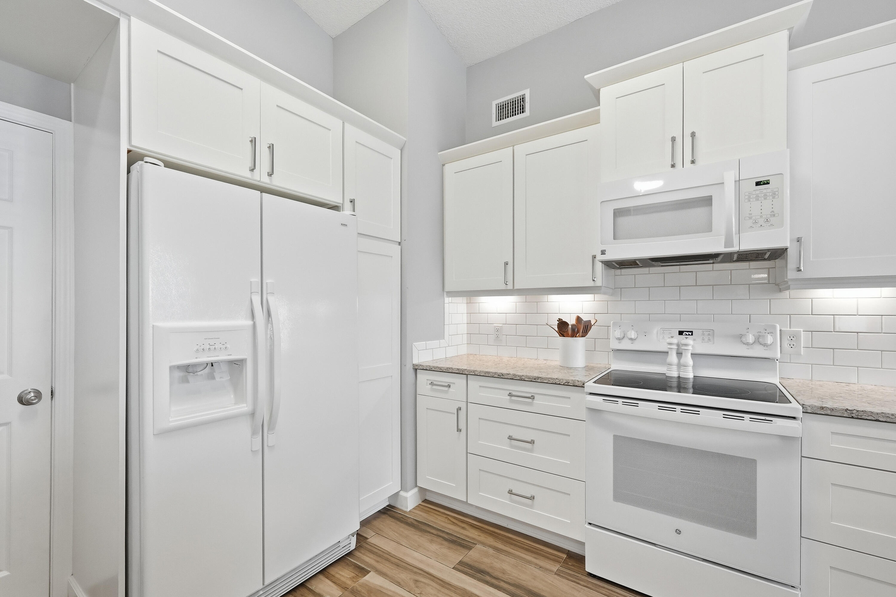 EMERALD VILLAGE S/D - Residential