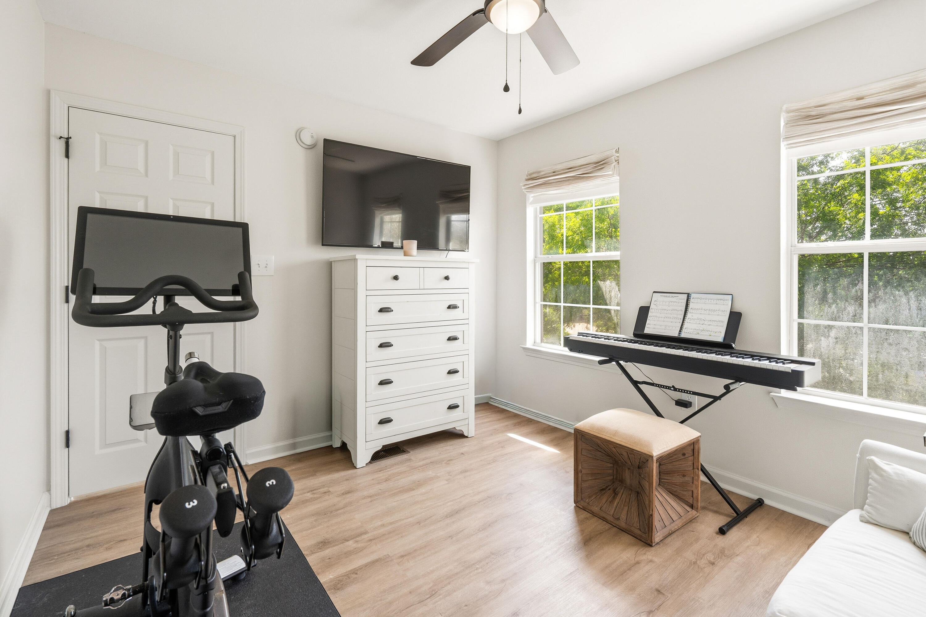 SANDALWOOD - Residential