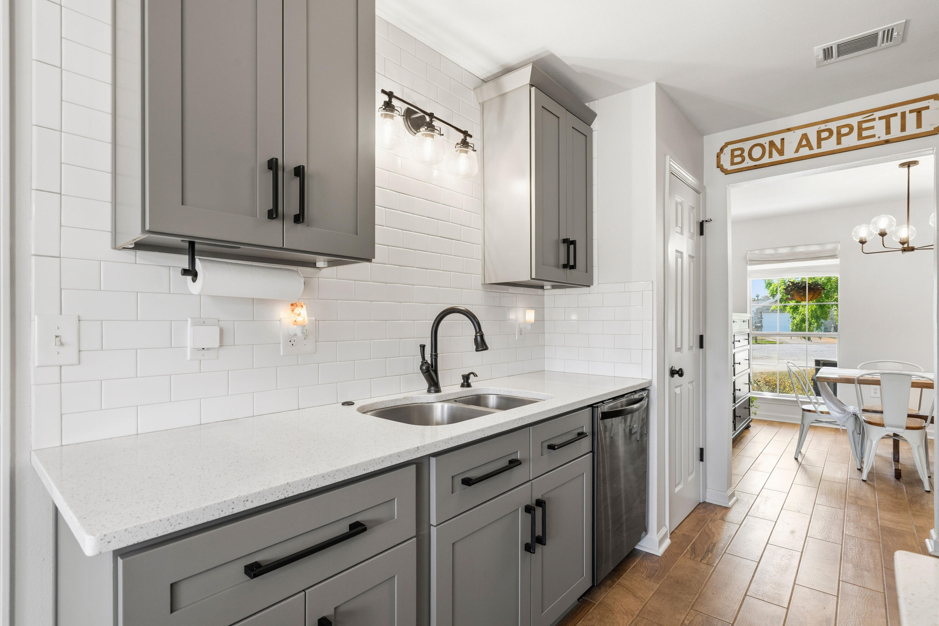 SANDALWOOD - Residential