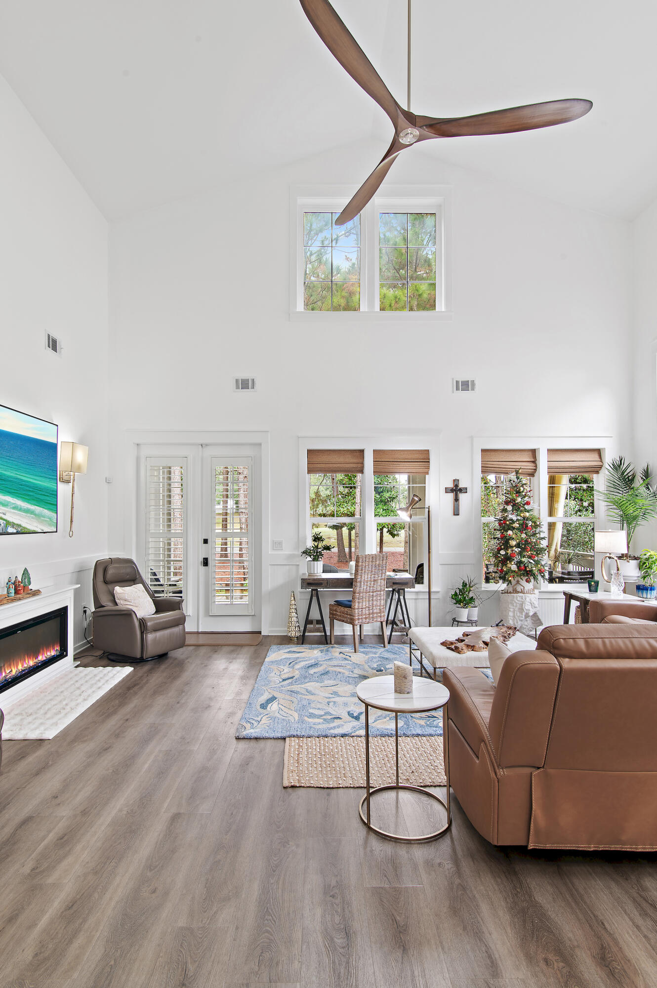 LAUREL GROVE - Residential