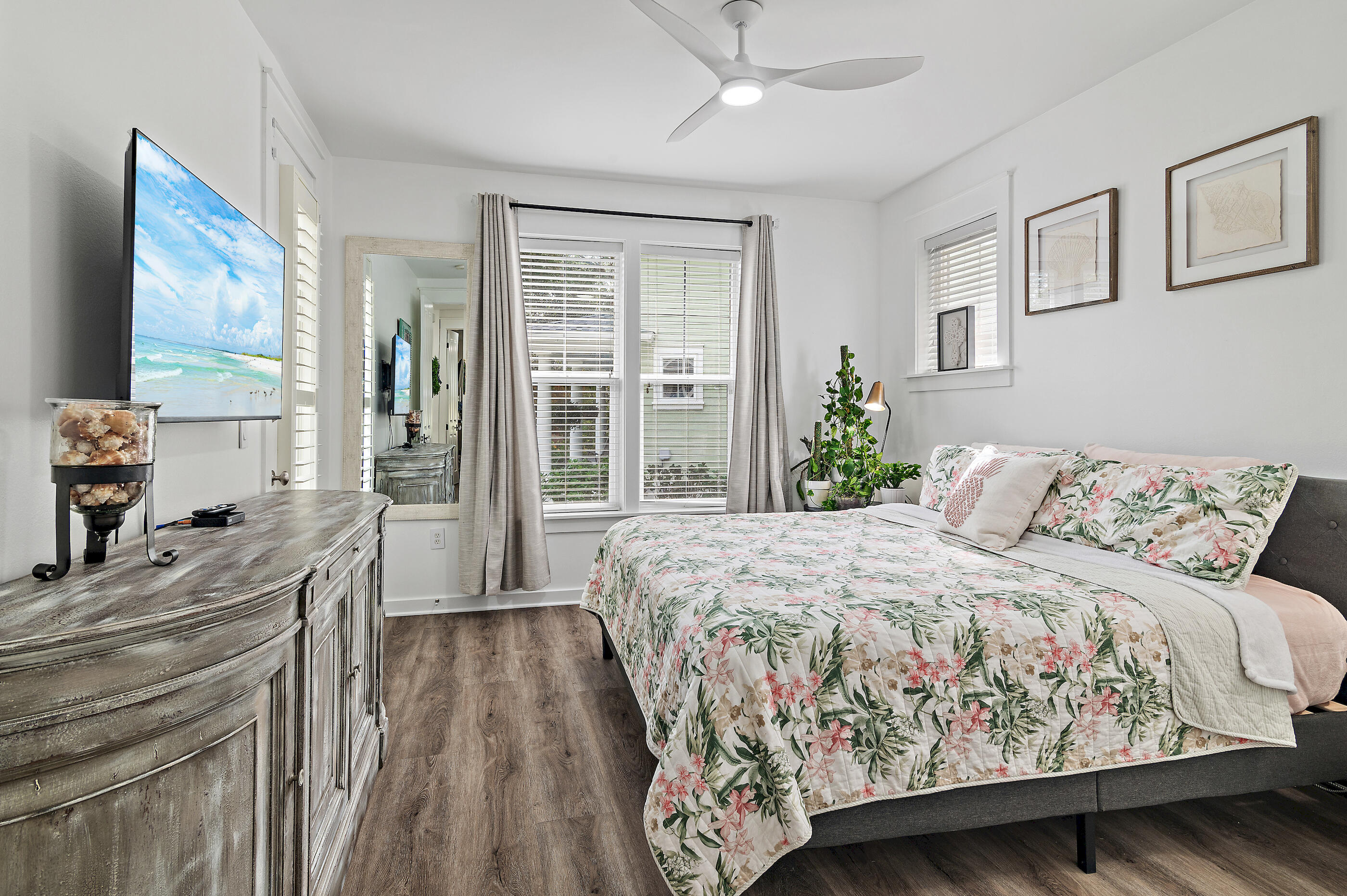 LAUREL GROVE - Residential