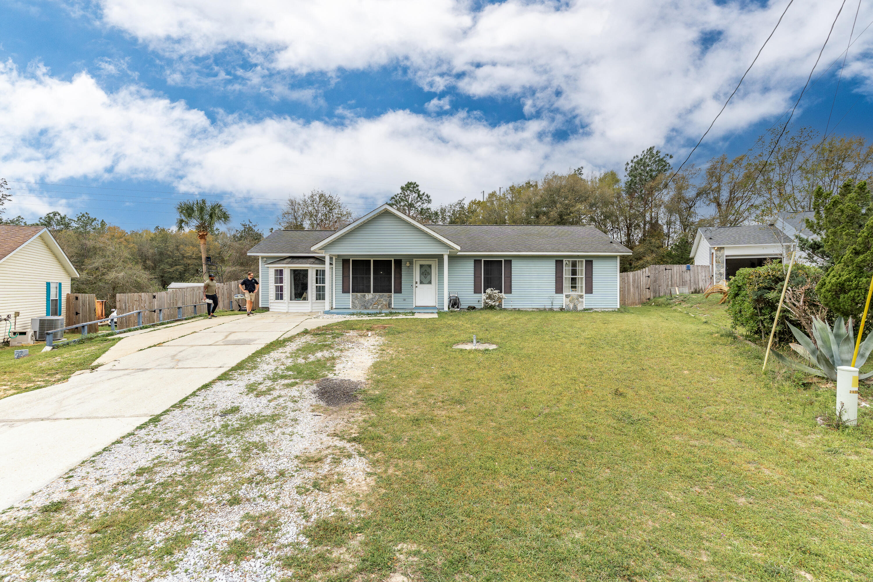 6 Flora Cove