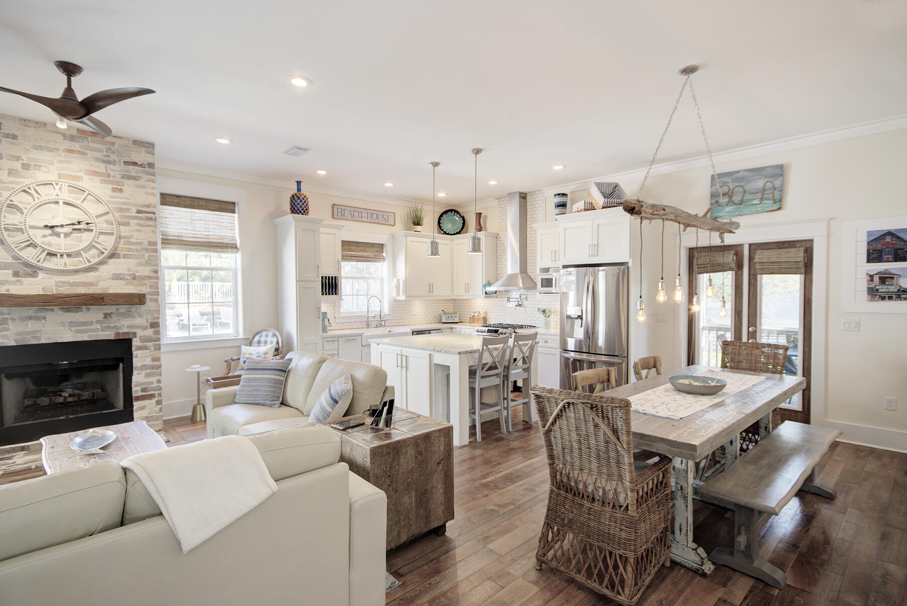 ROLLING DUNES ESTATES - Residential