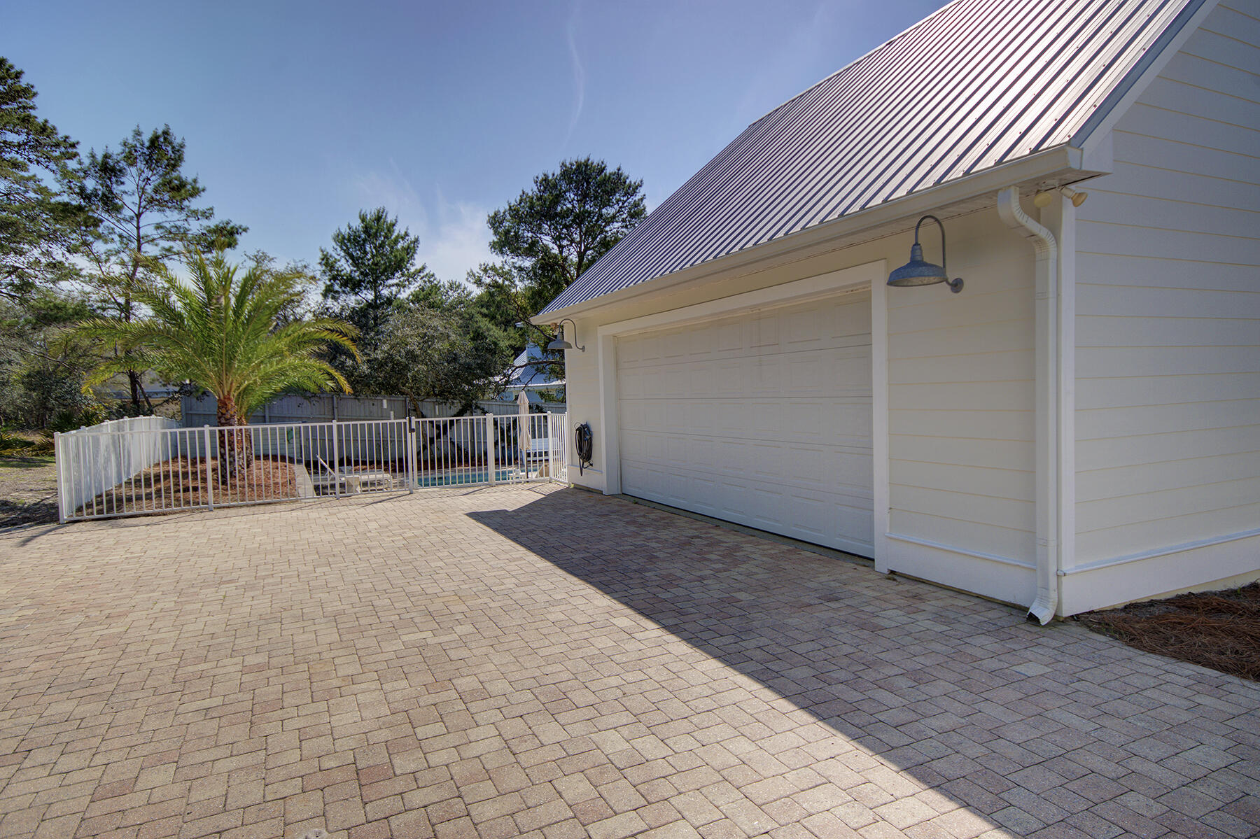 ROLLING DUNES ESTATES - Residential
