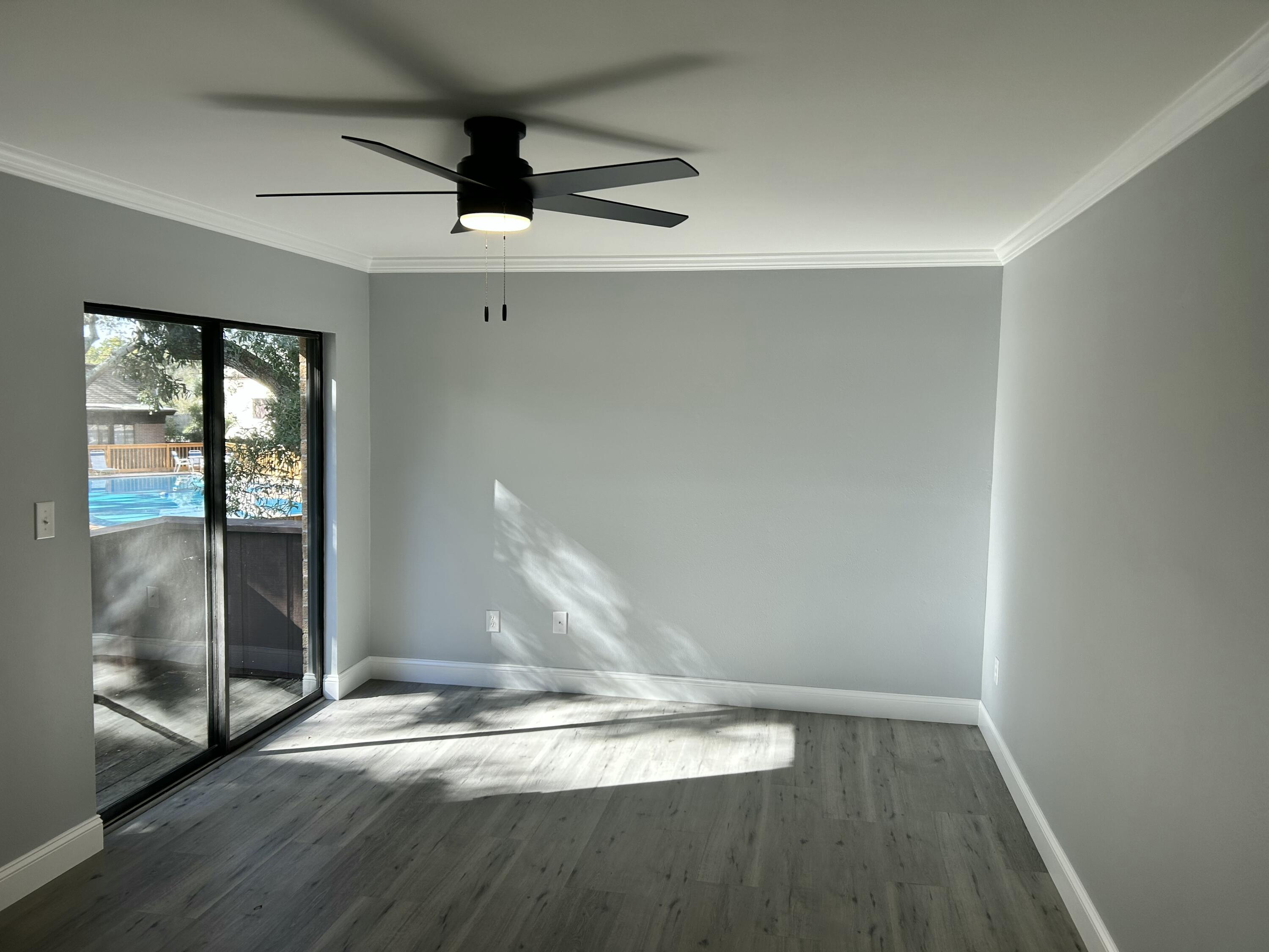 MOSSEY COVE T/H - Residential