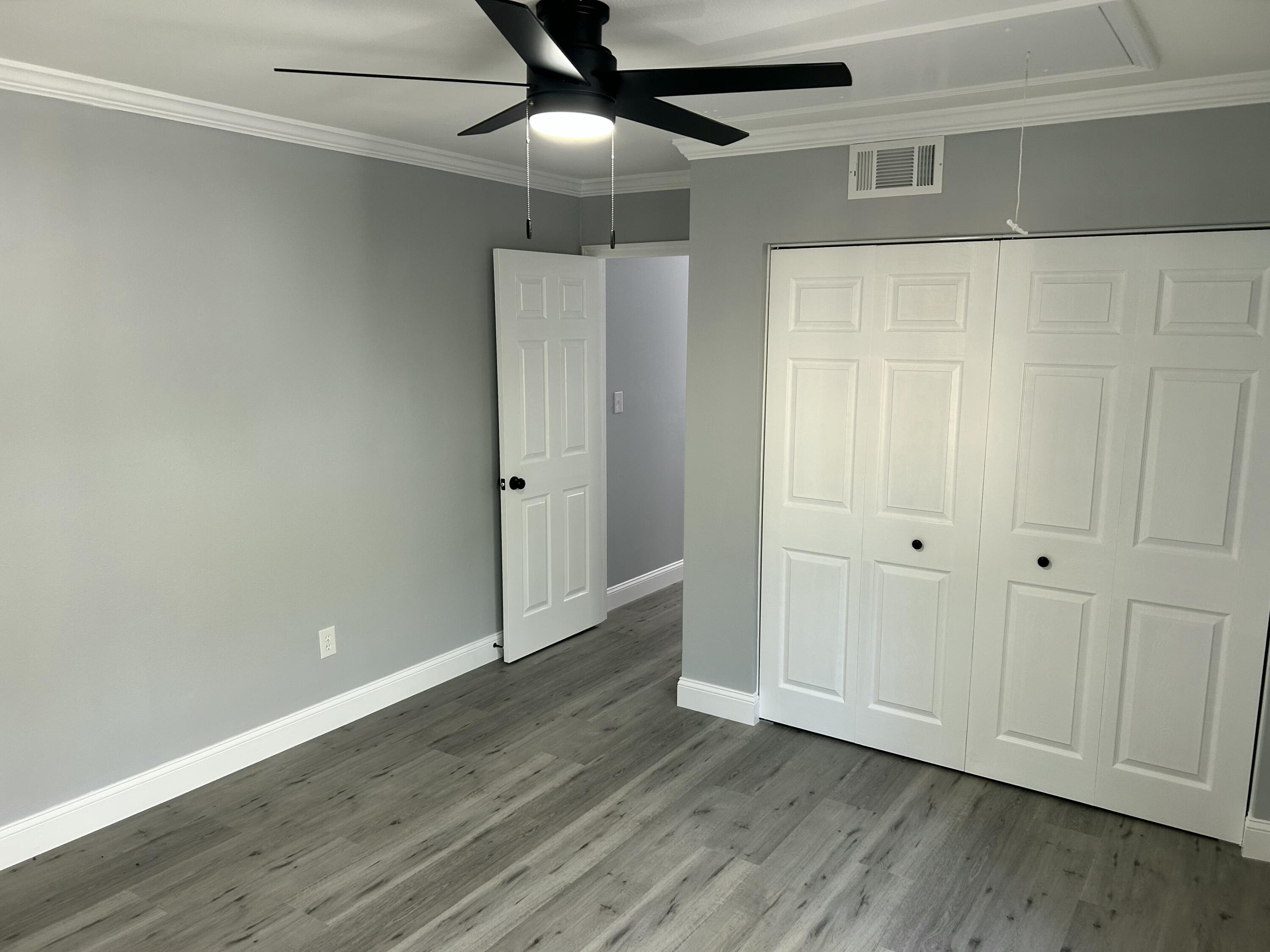 MOSSEY COVE T/H - Residential