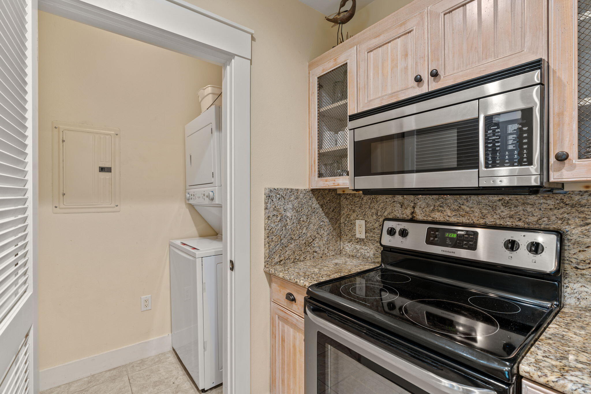 PILOT HOUSE - Residential