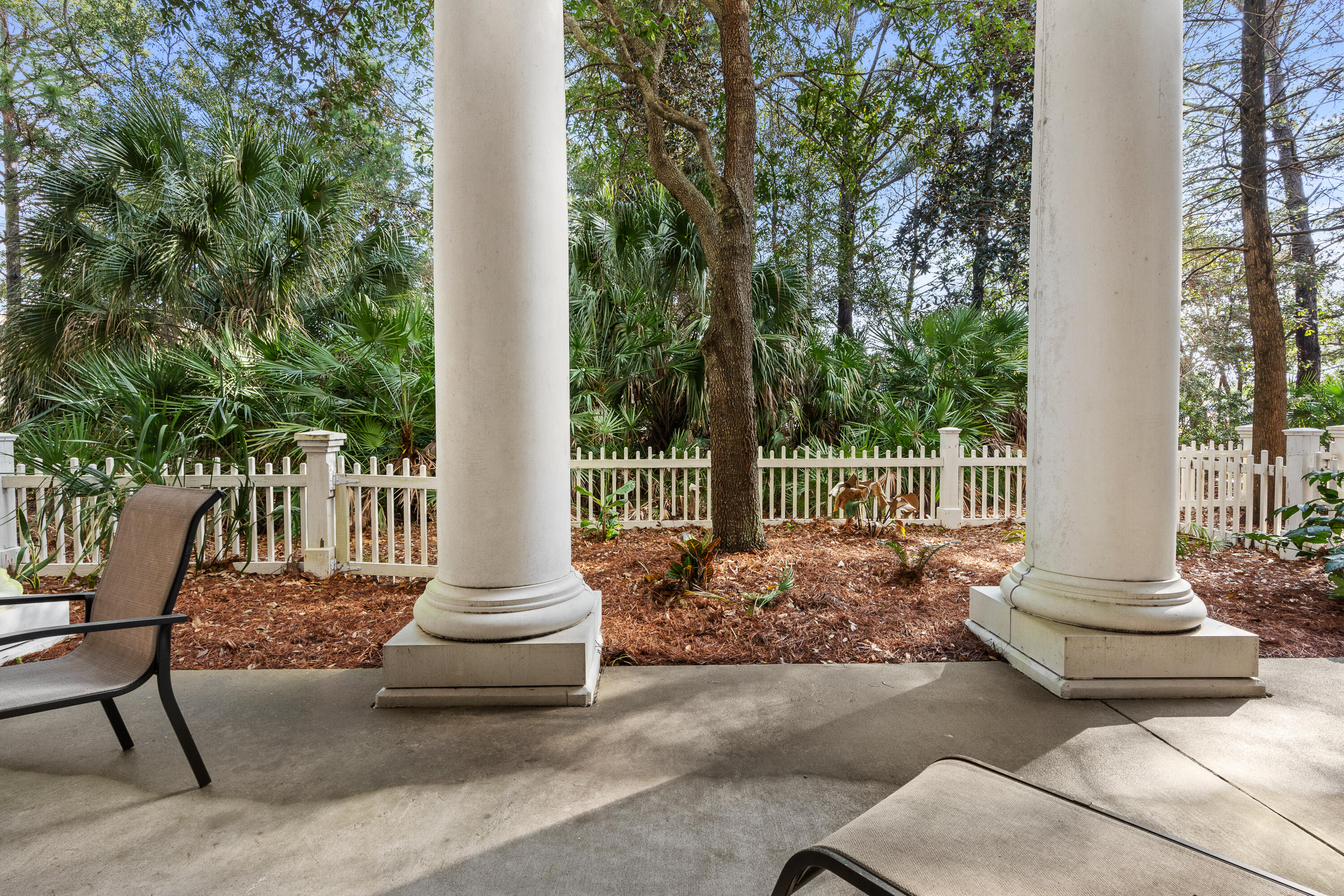 PILOT HOUSE - Residential