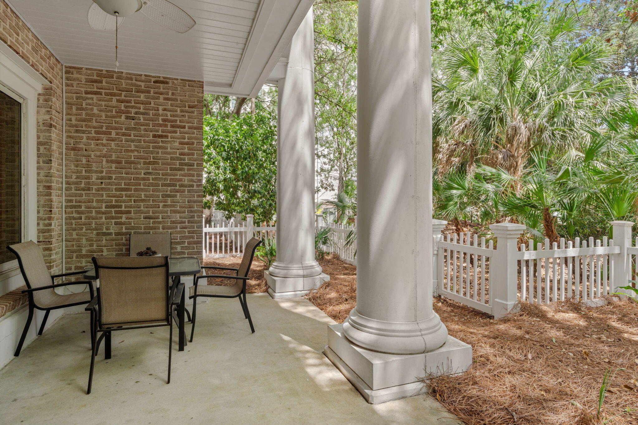 PILOT HOUSE - Residential