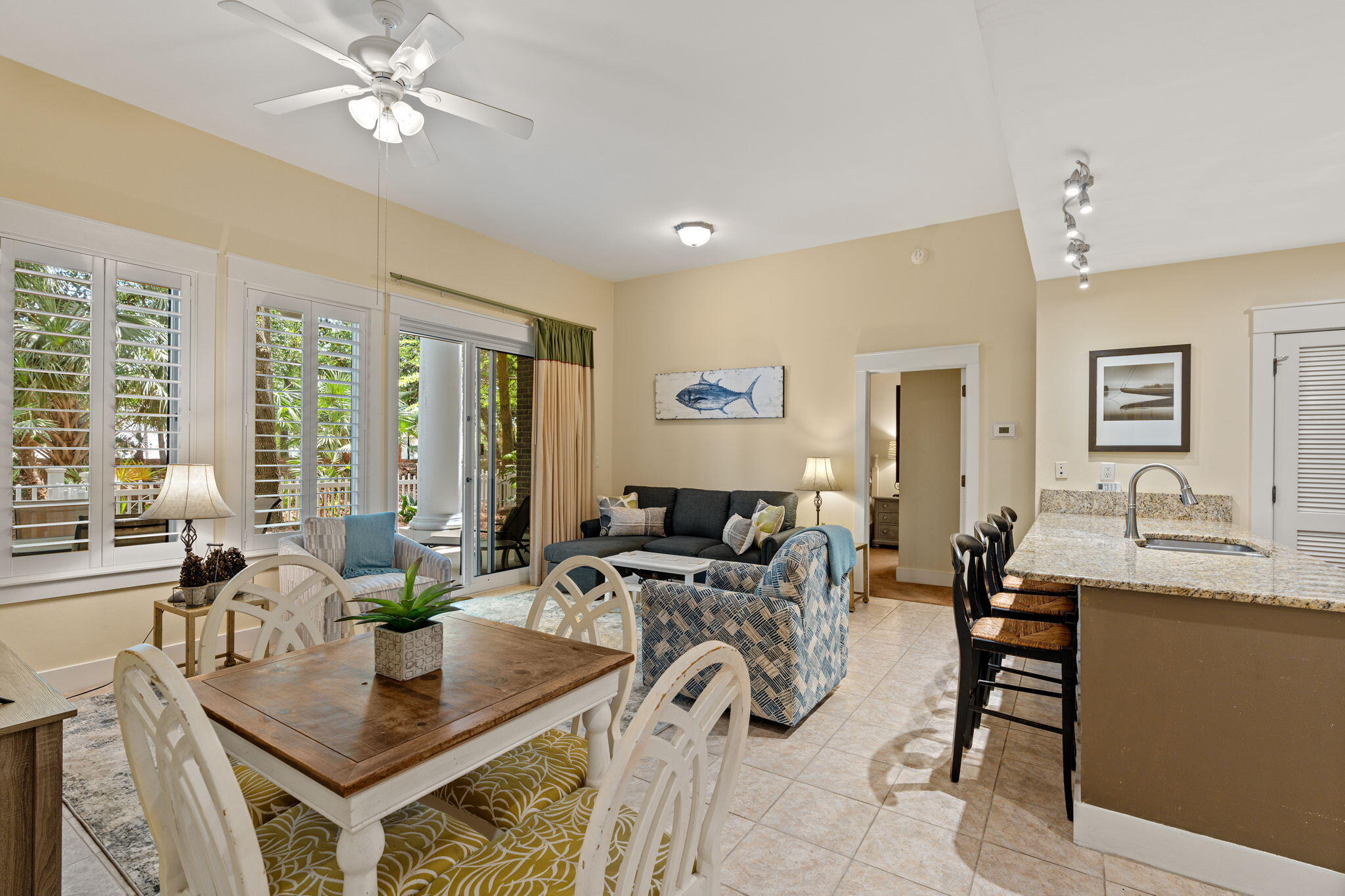 PILOT HOUSE - Residential