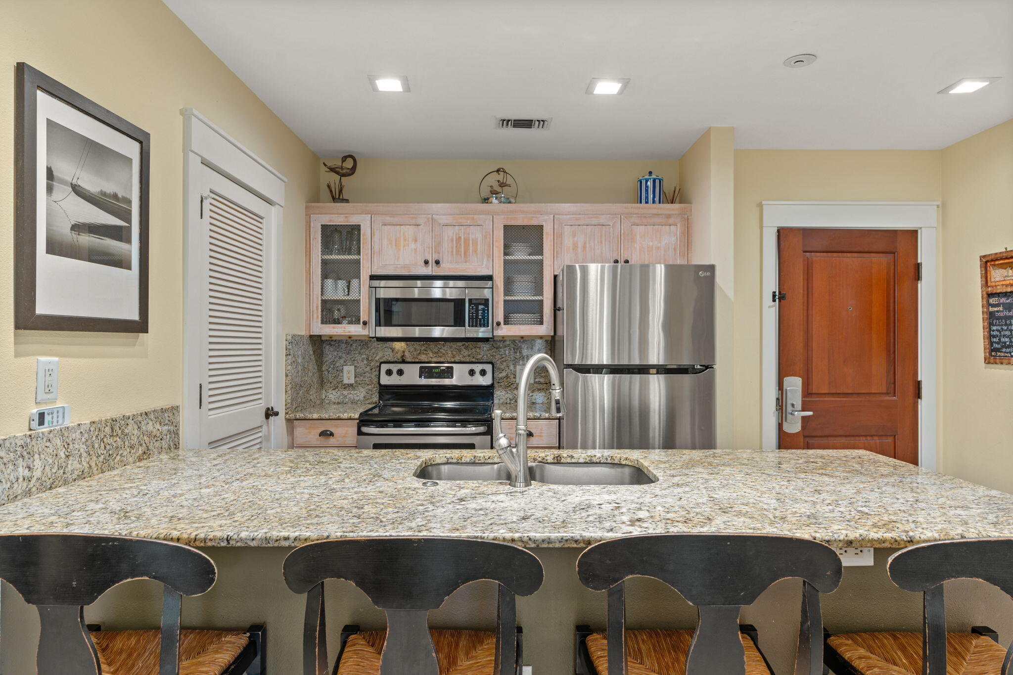 PILOT HOUSE - Residential