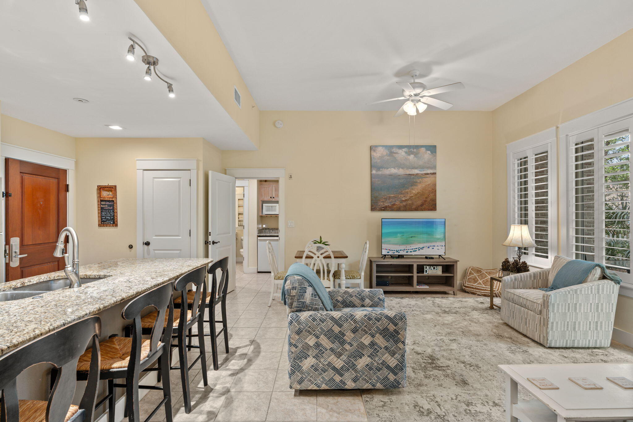 PILOT HOUSE - Residential