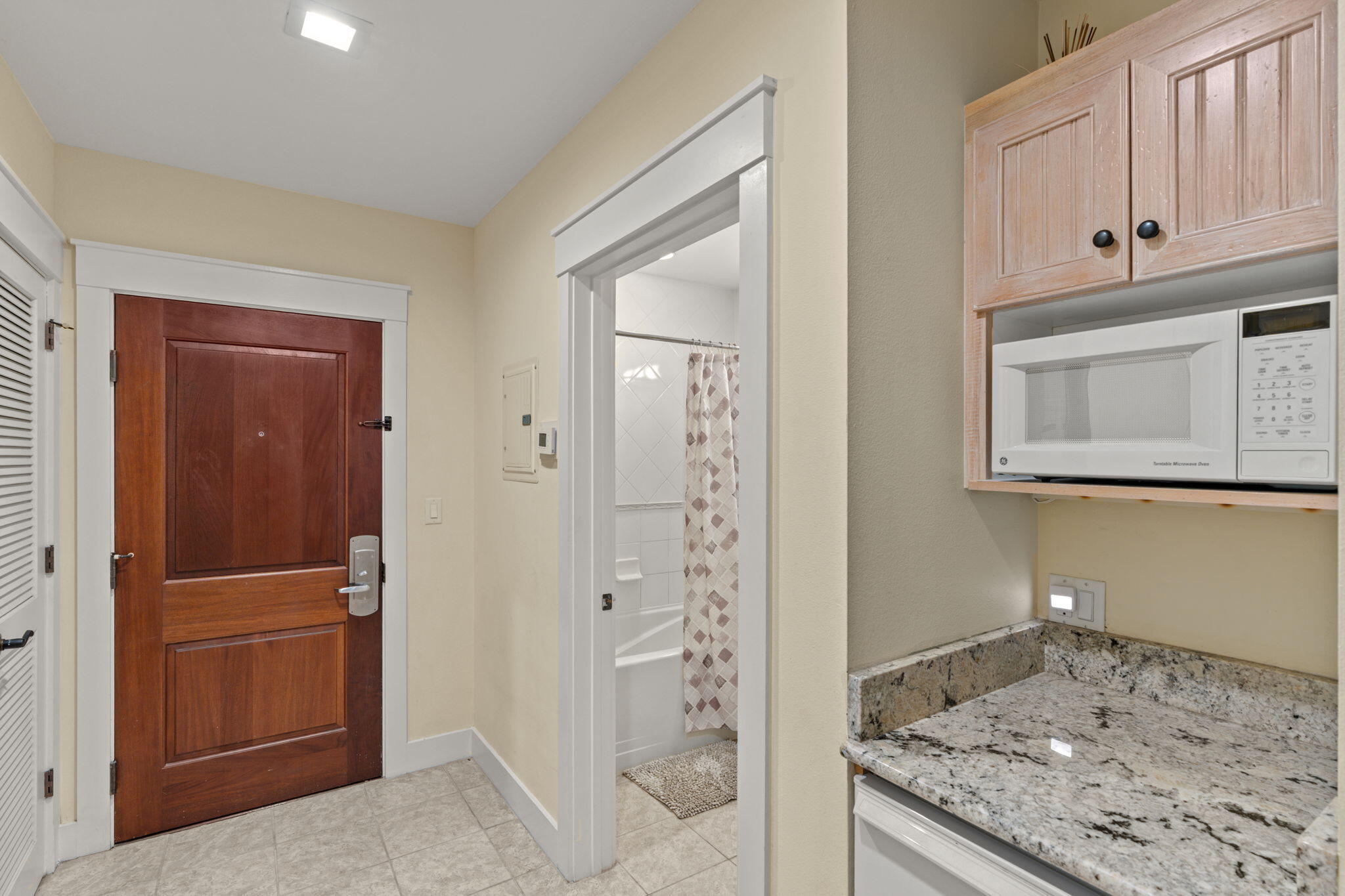 PILOT HOUSE - Residential