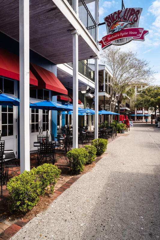 PILOT HOUSE - Residential