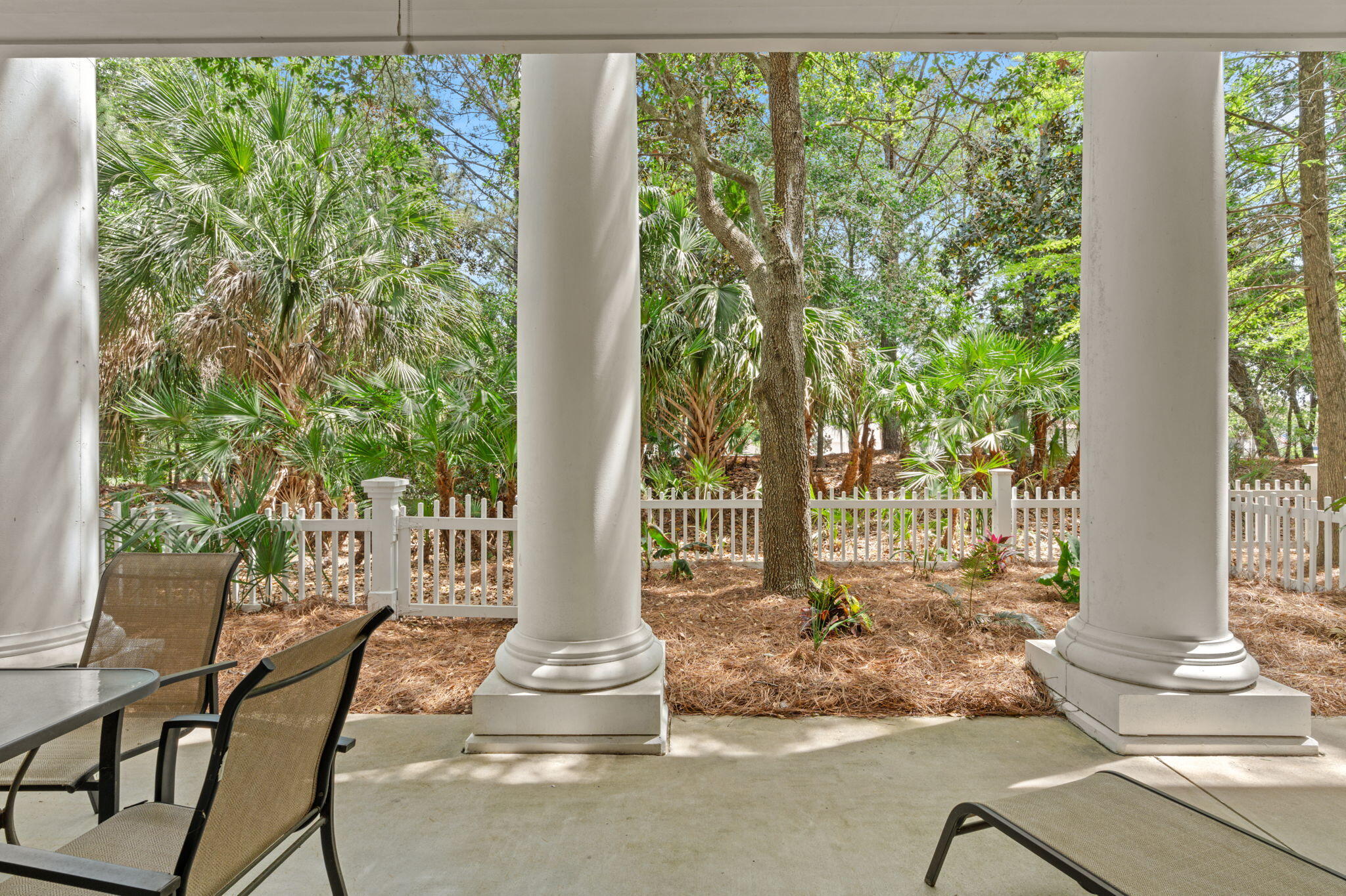 PILOT HOUSE - Residential