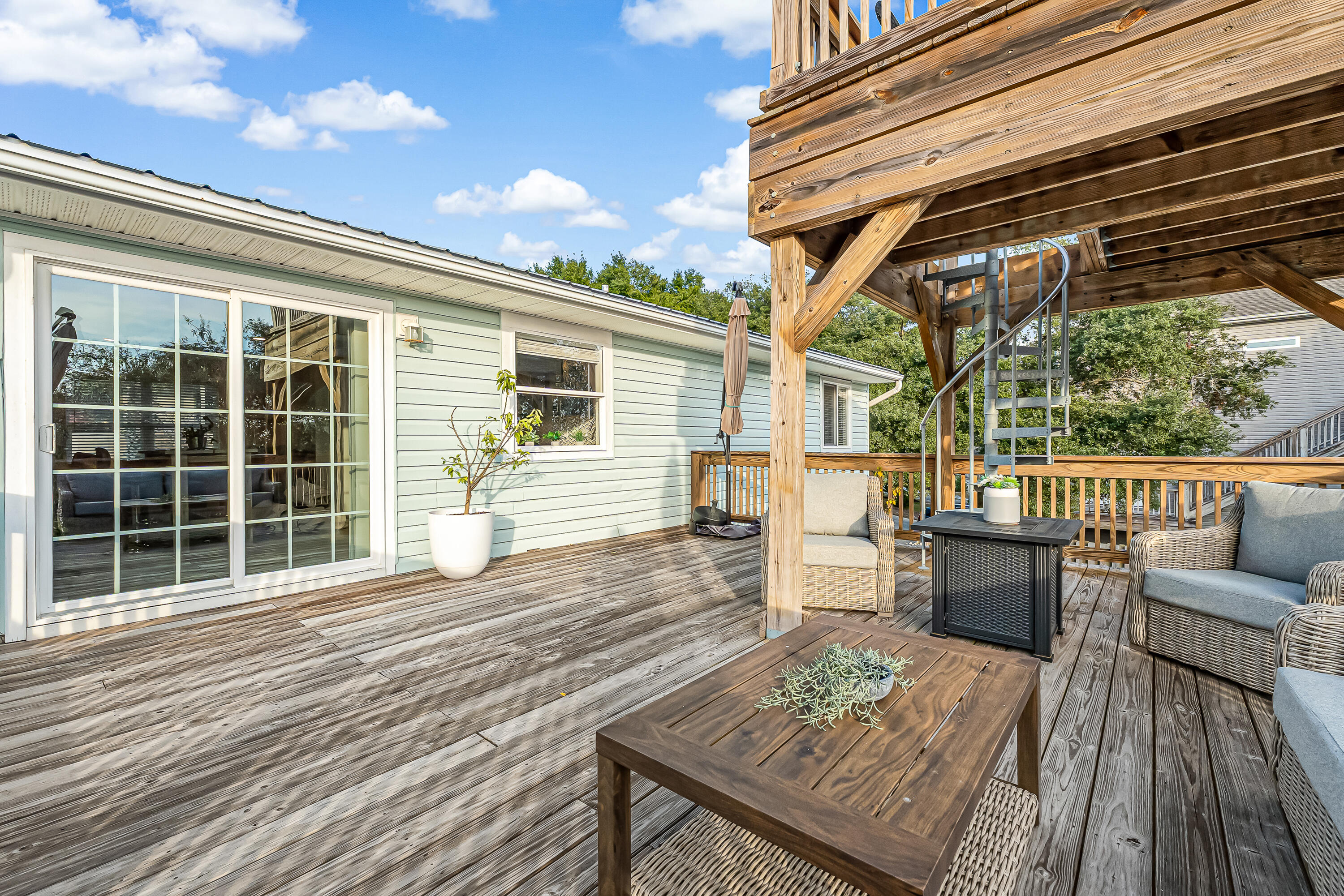 BEACONVIEW - Residential