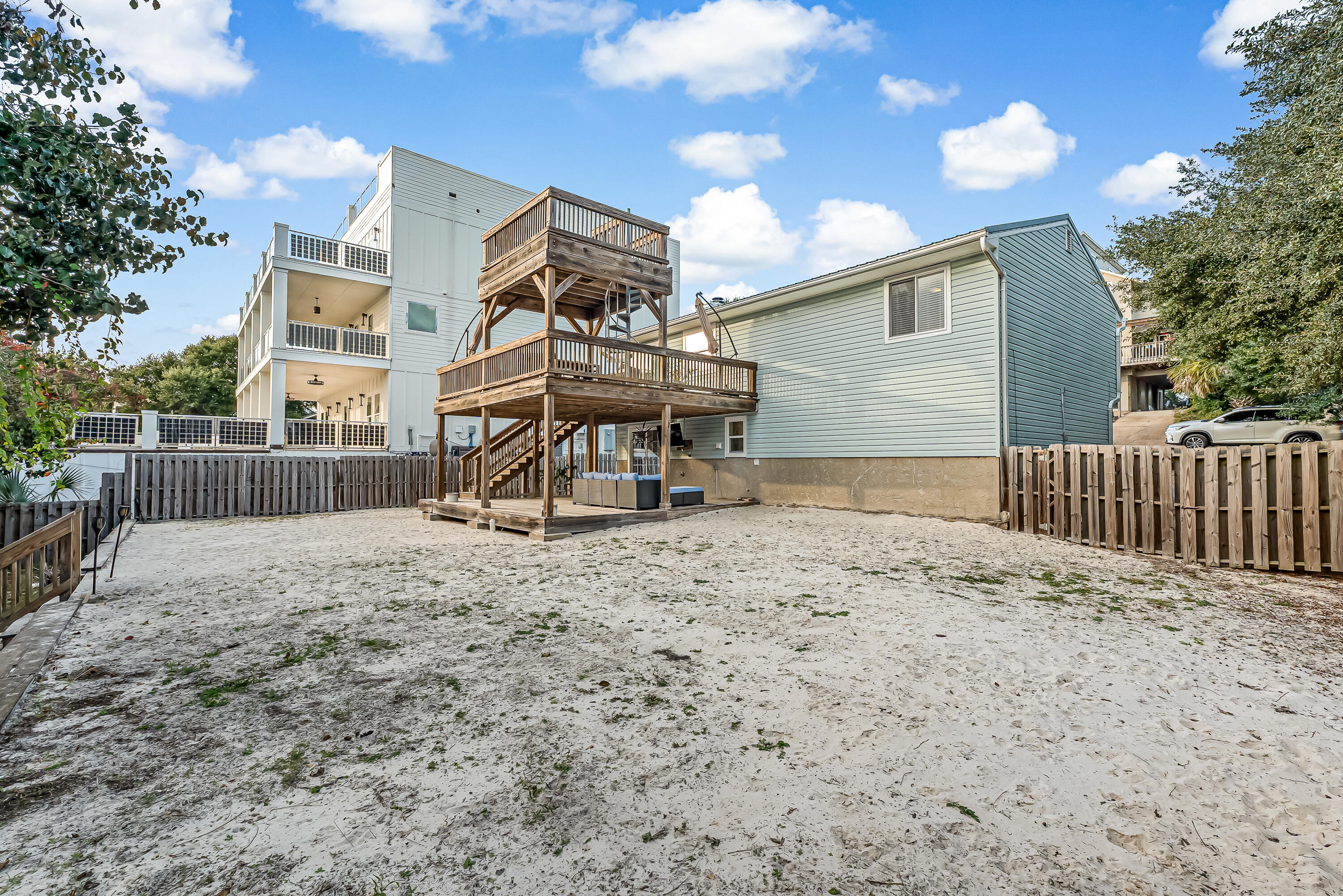 BEACONVIEW - Residential