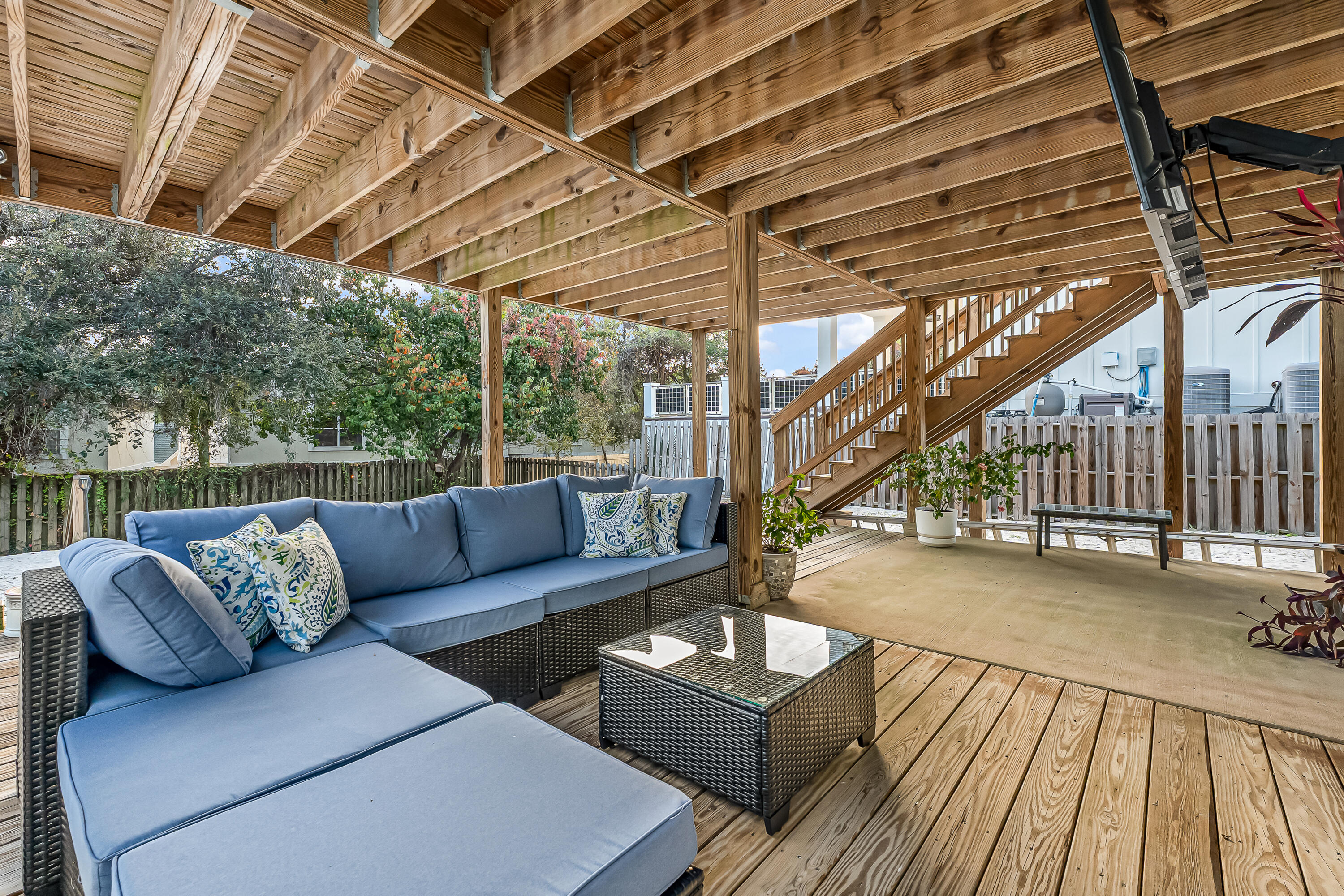 BEACONVIEW - Residential