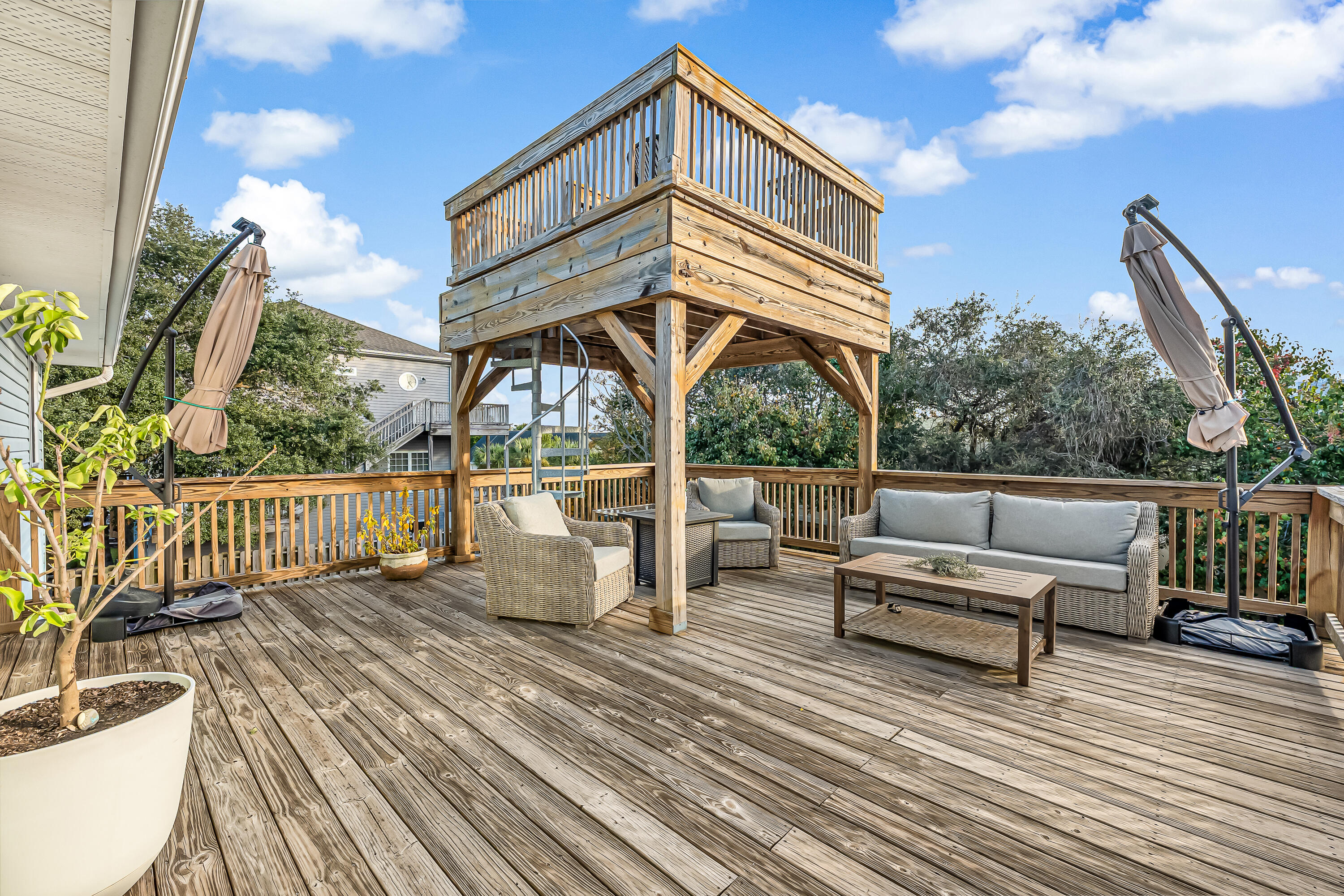 BEACONVIEW - Residential