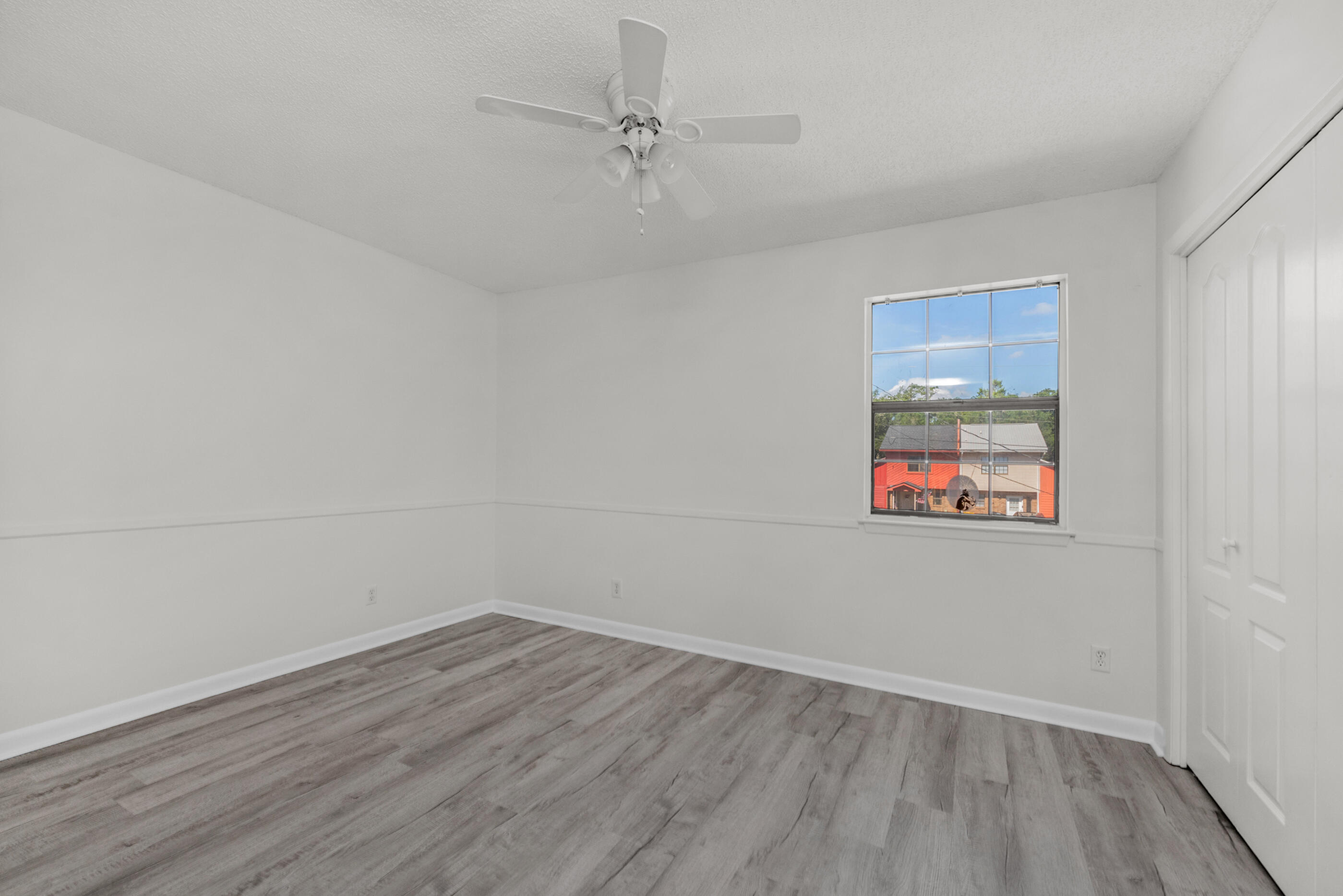 WOODHAM MANOR - Residential Lease