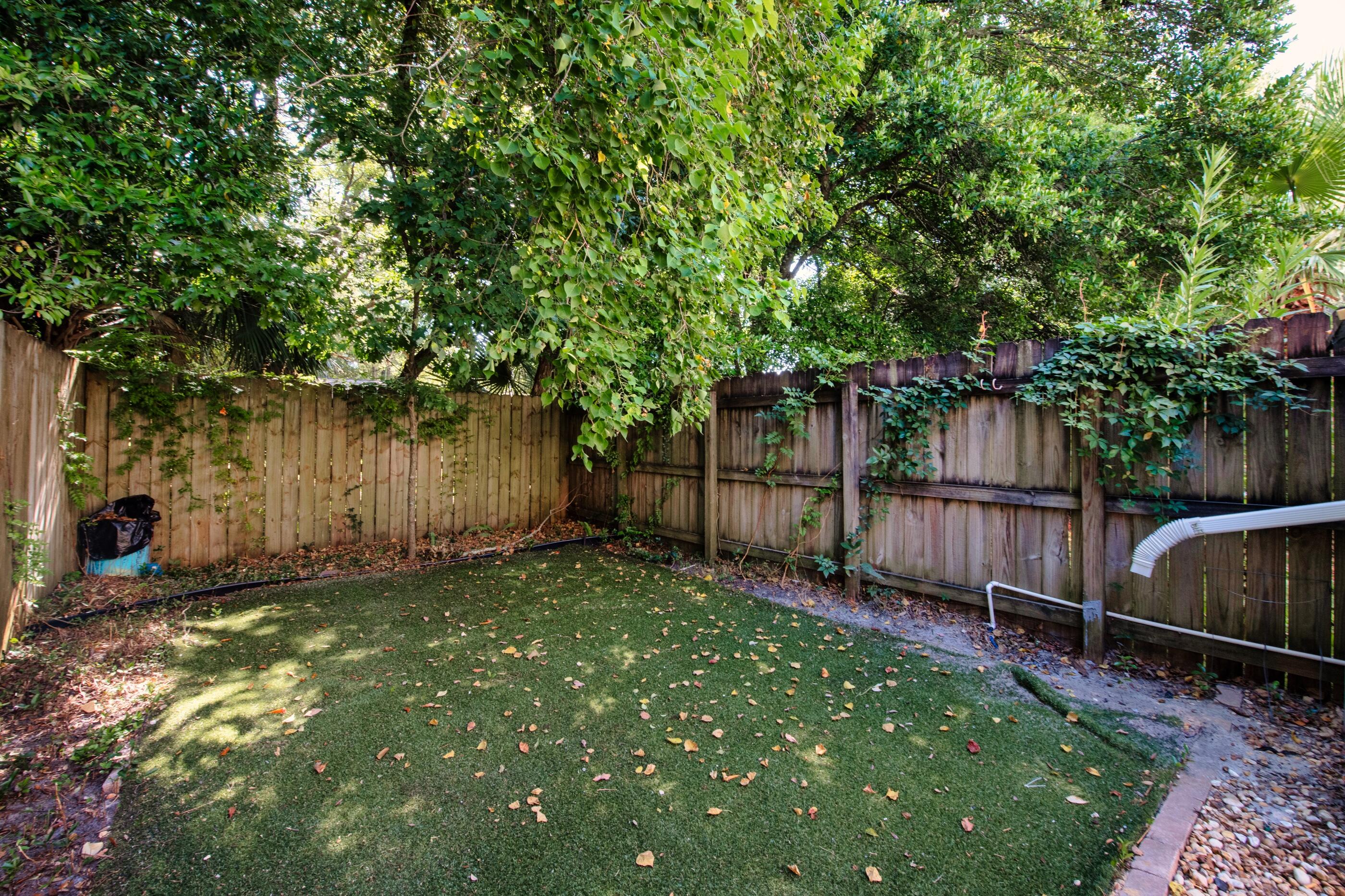 WOODHAM MANOR - Residential Lease