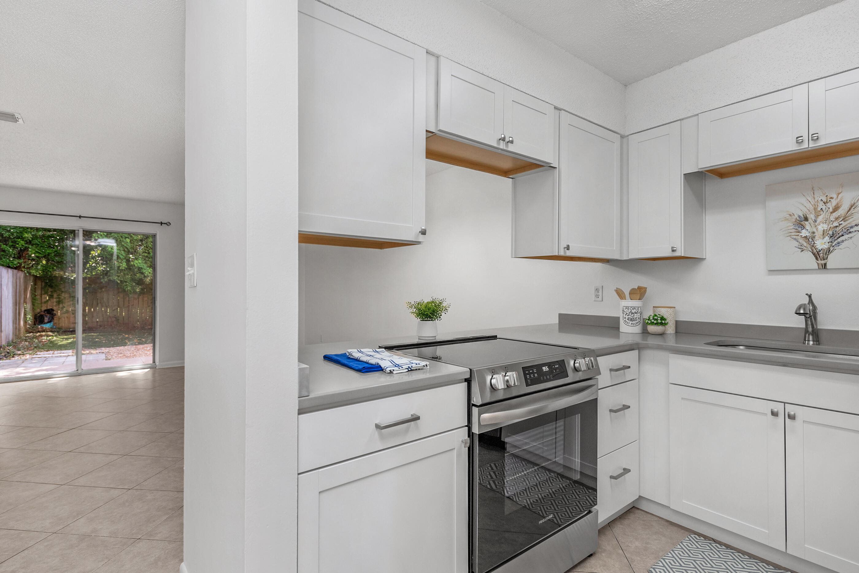 WOODHAM MANOR - Residential Lease