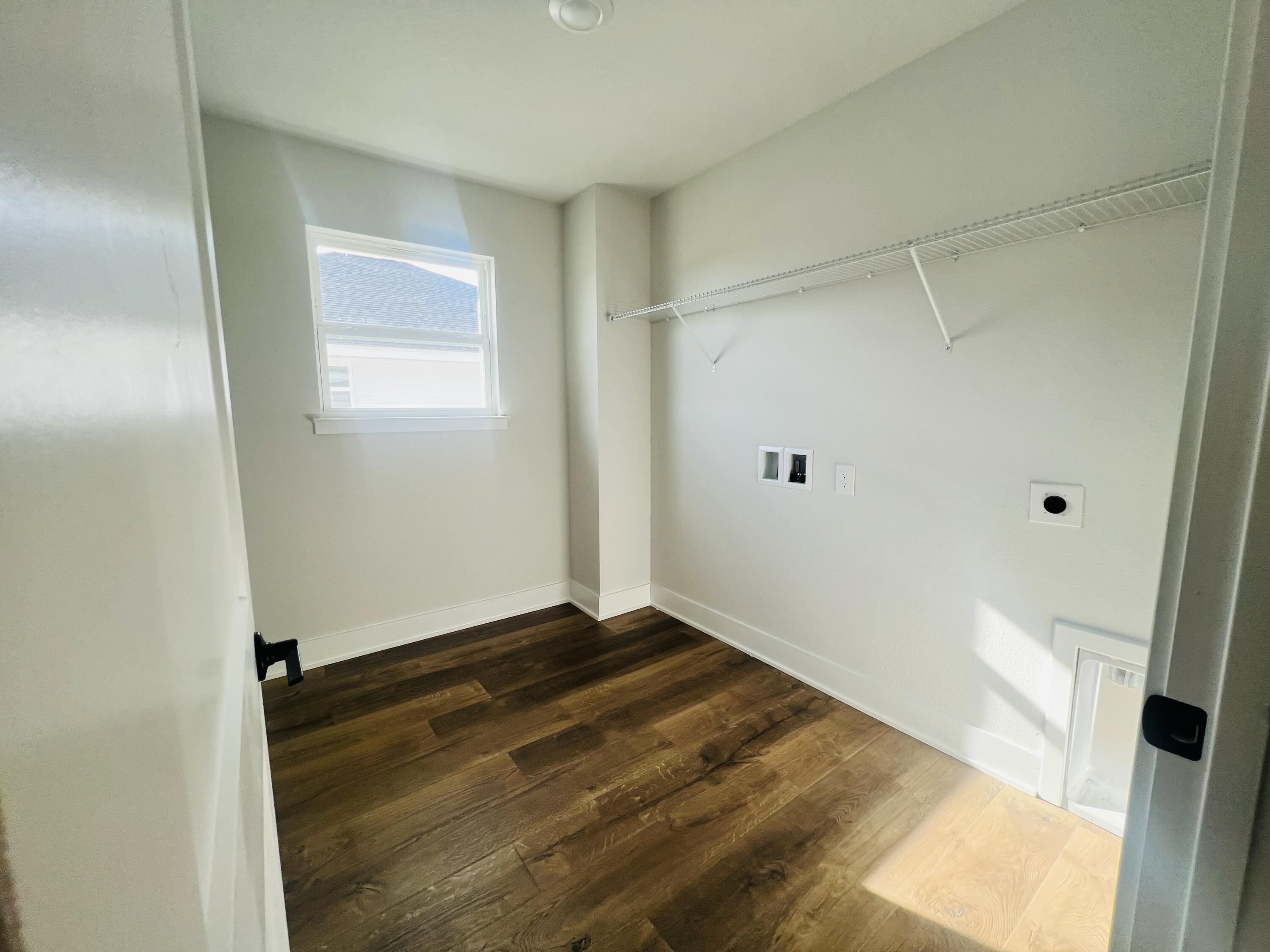 HIDDEN PINES PH 1 - Residential