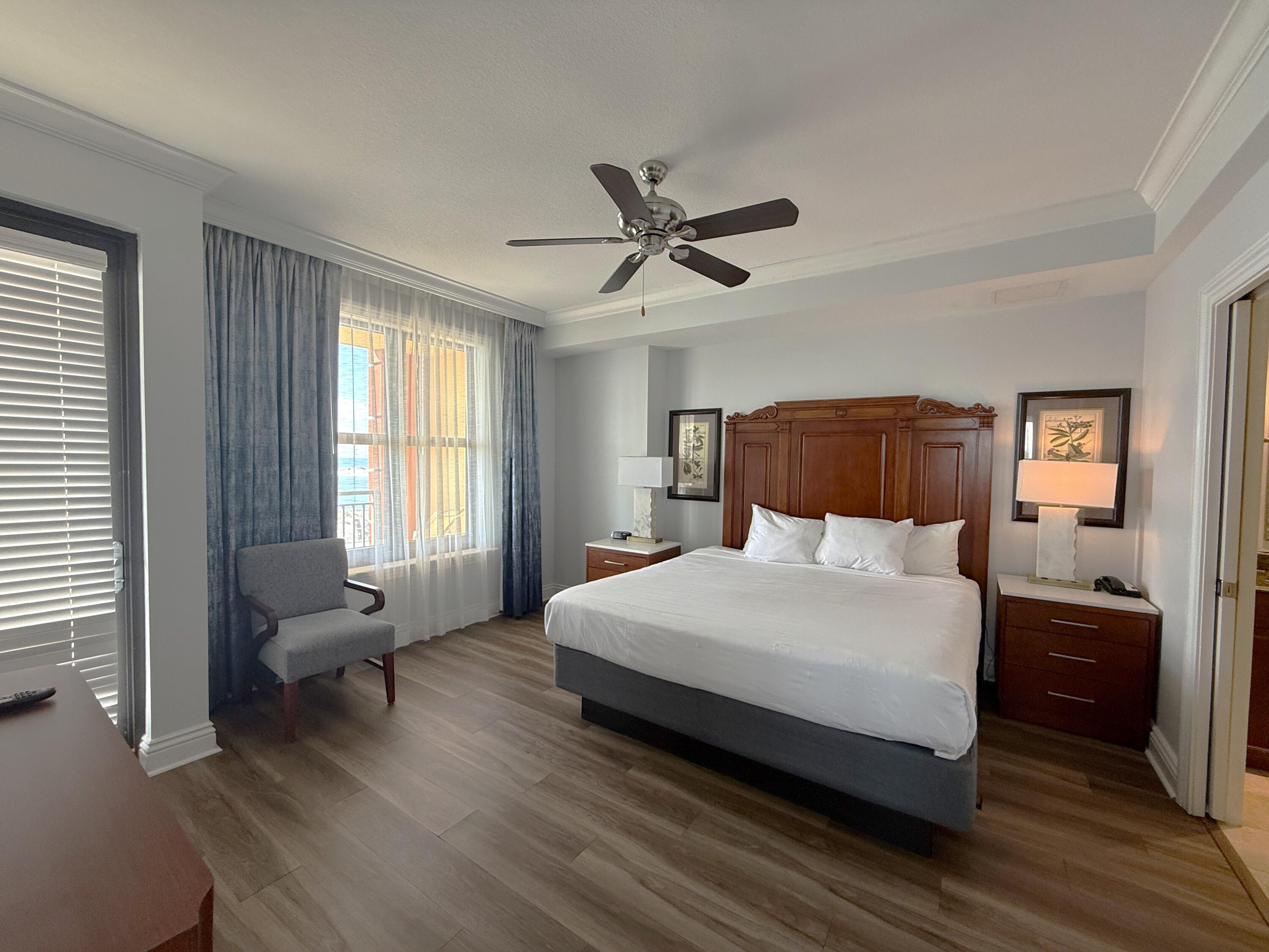 EMERALD GRANDE - Residential