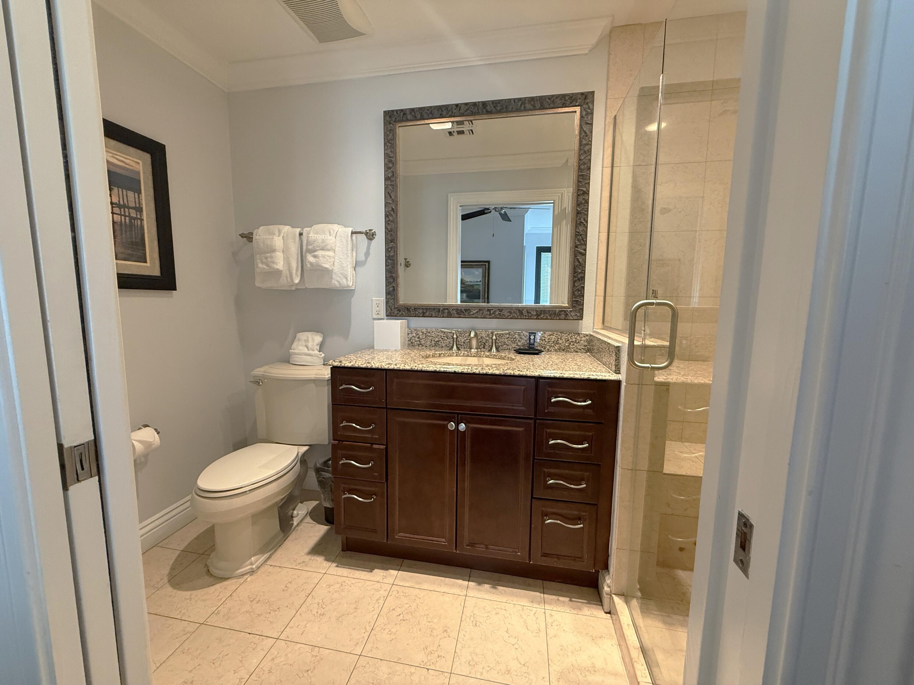 EMERALD GRANDE - Residential