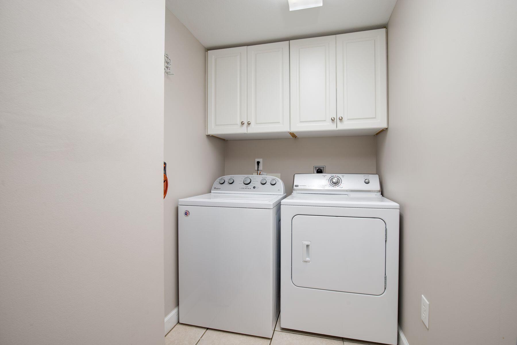 STERLING SHORES - Residential